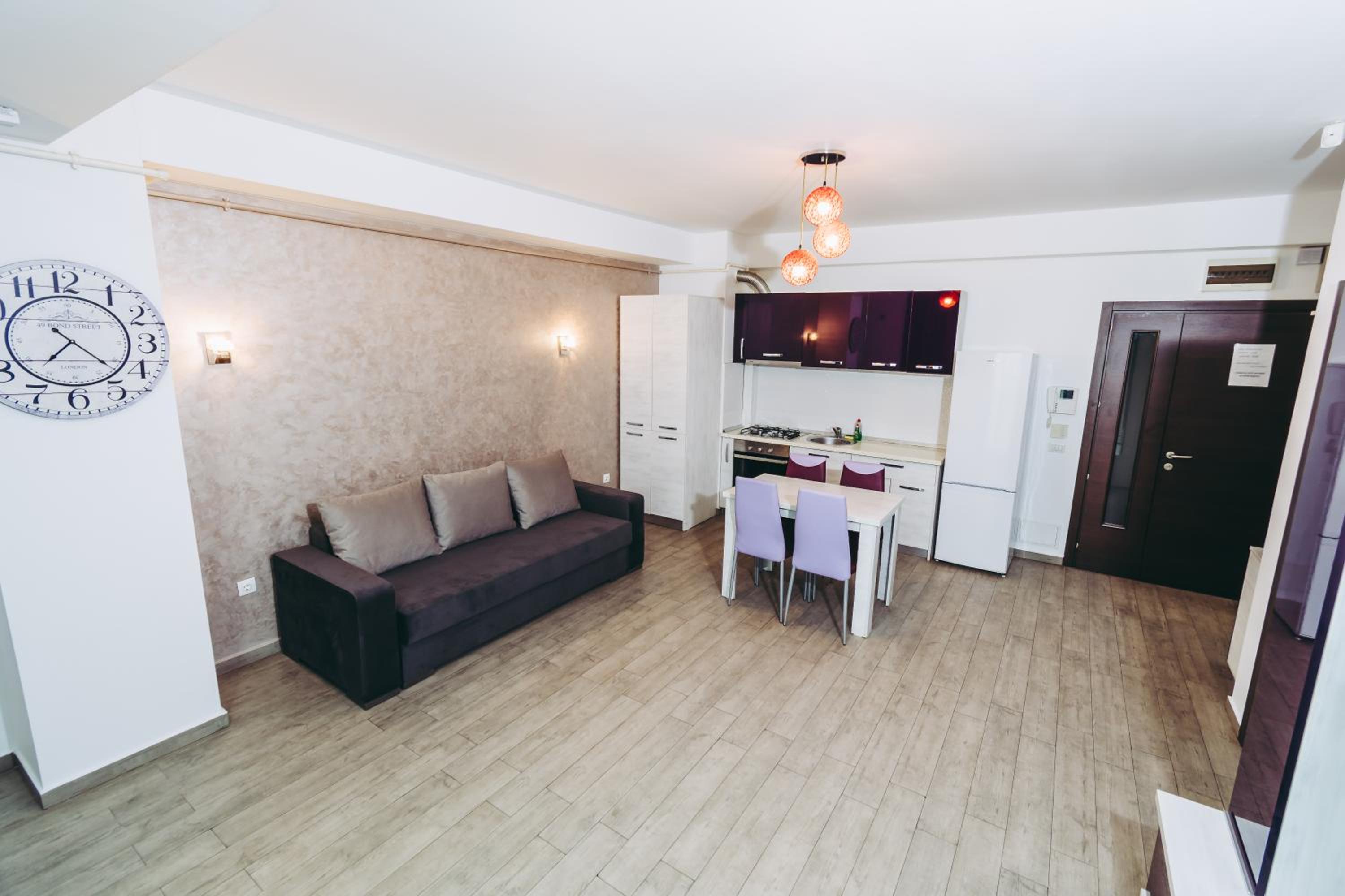 Sophia 2 Apartments Mamaia view 5