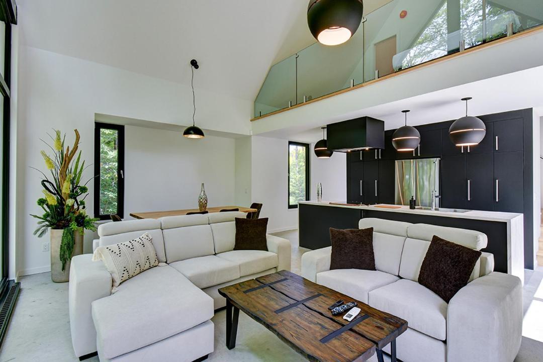 Nature's Paradis Chalets by Rcnt Chalets