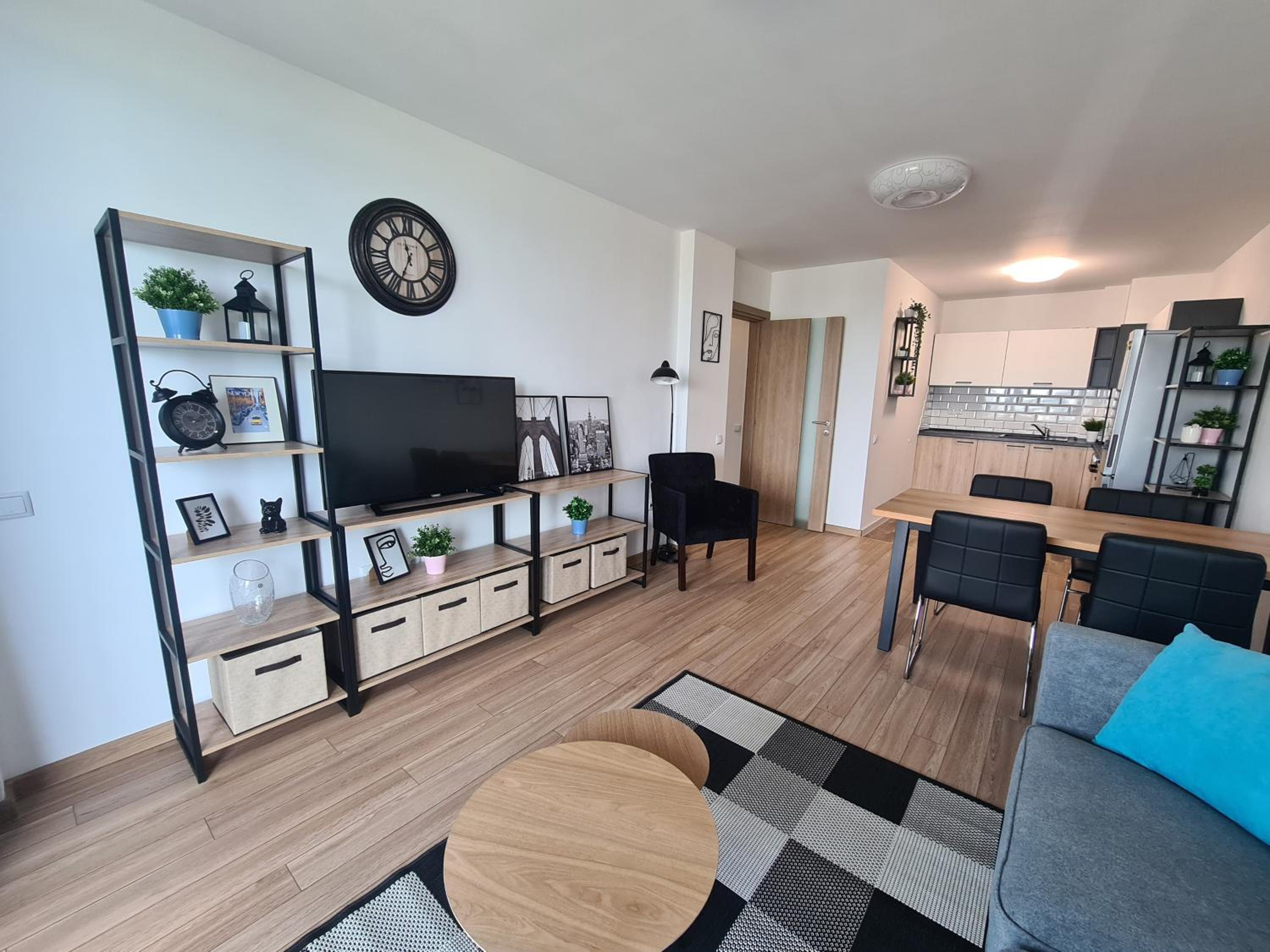 Sky flats Varna with parking