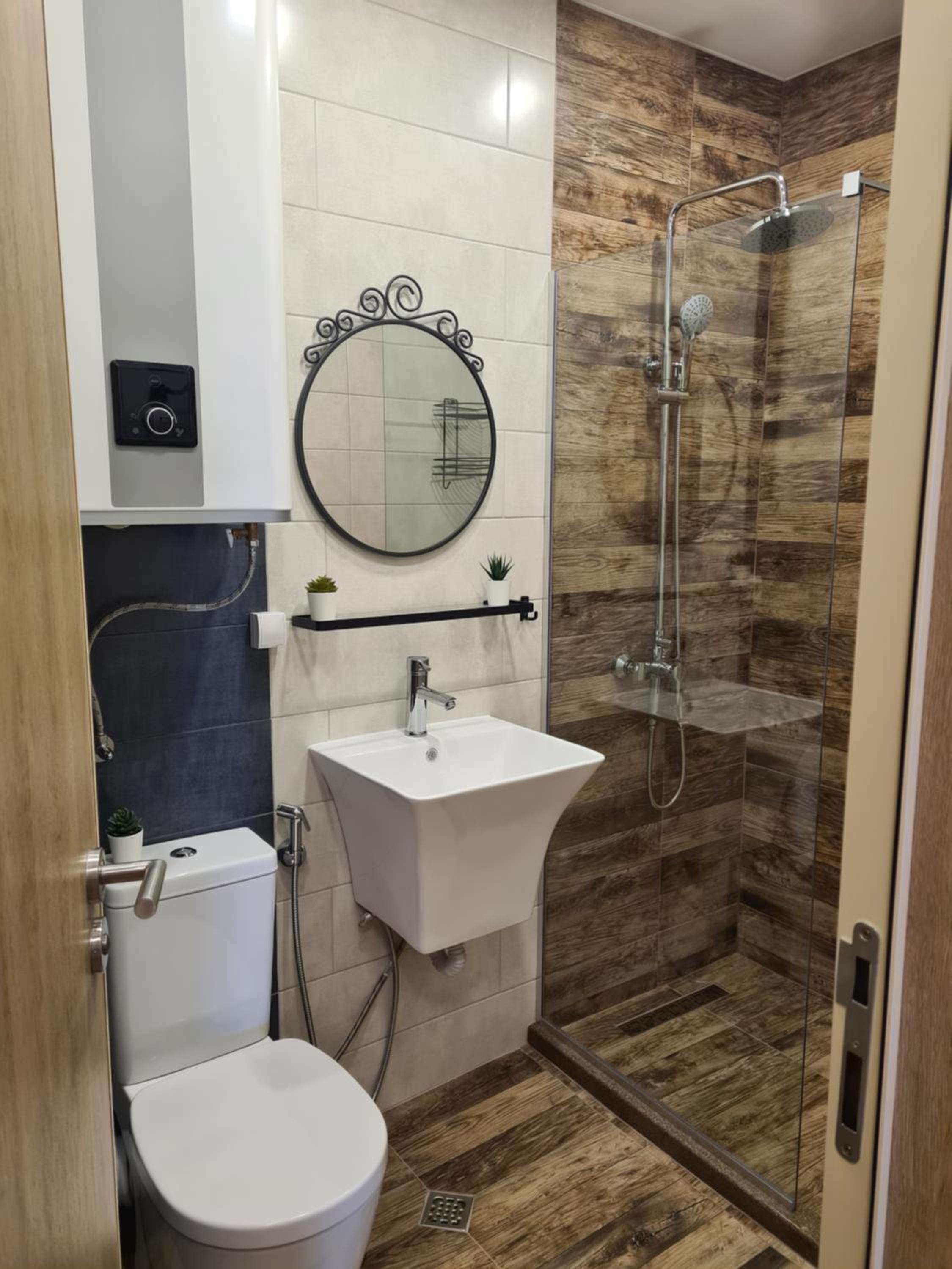Sky flats Varna with parking