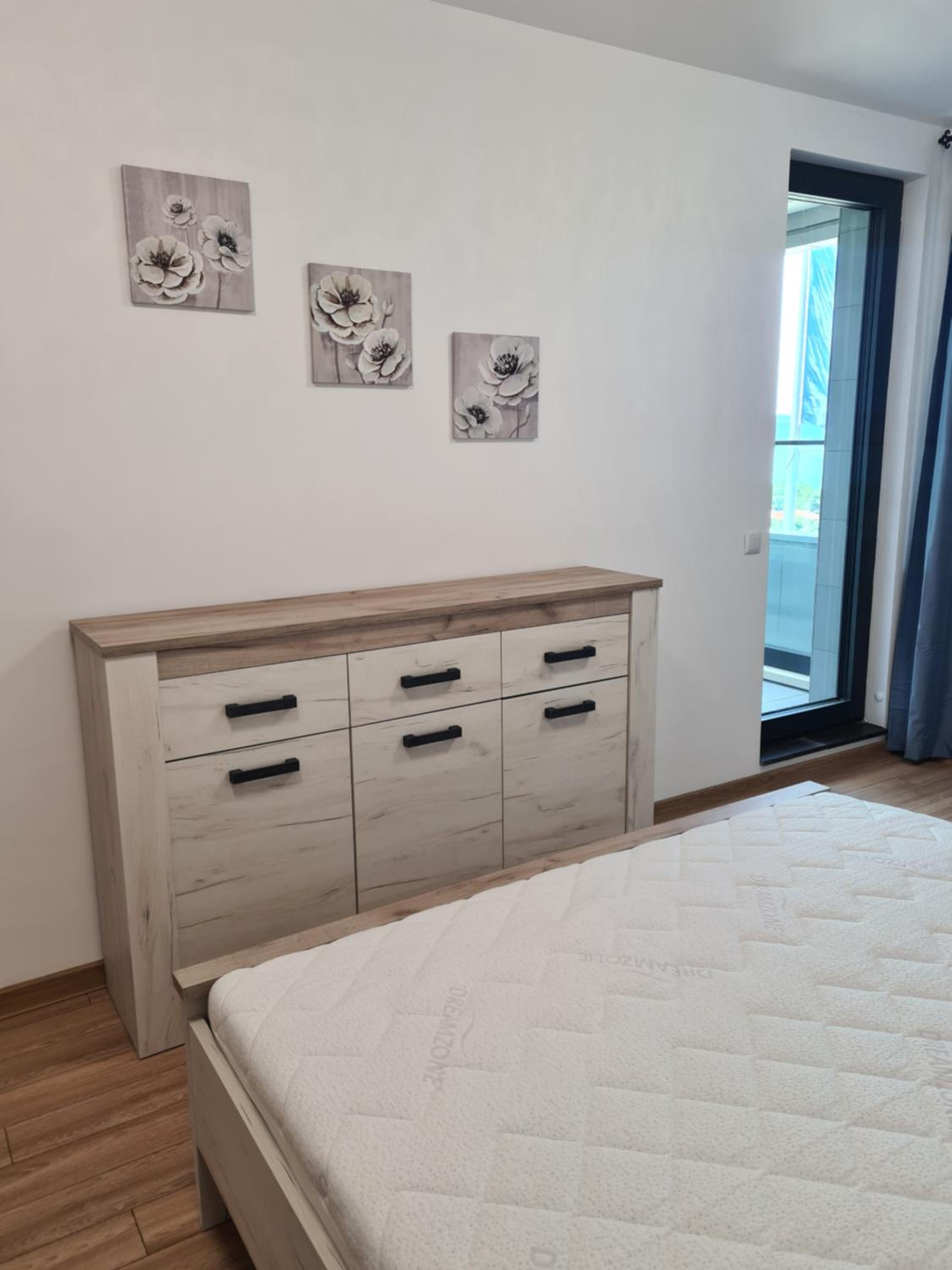 Sky flats Varna with parking