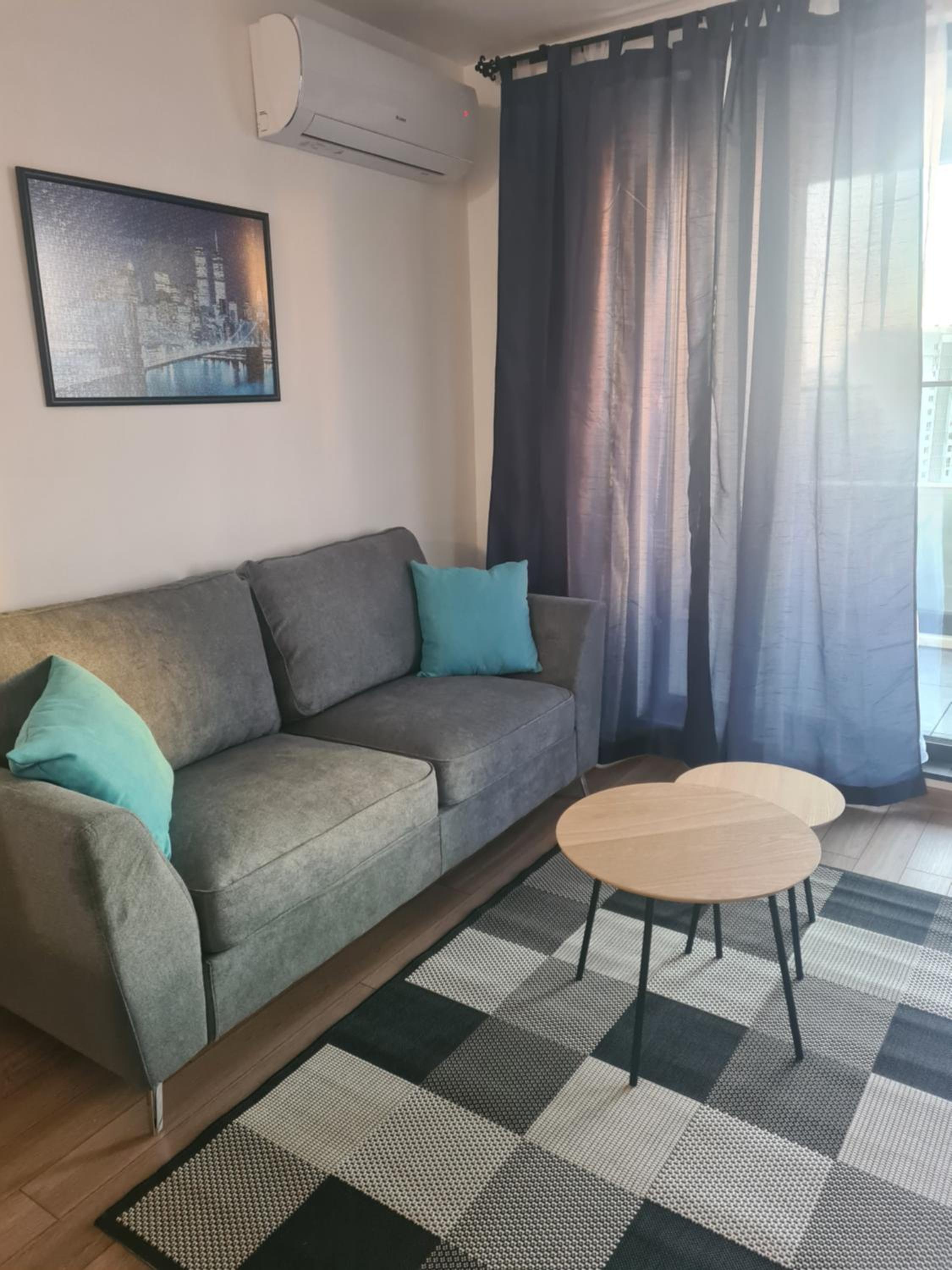 Sky flats Varna with parking