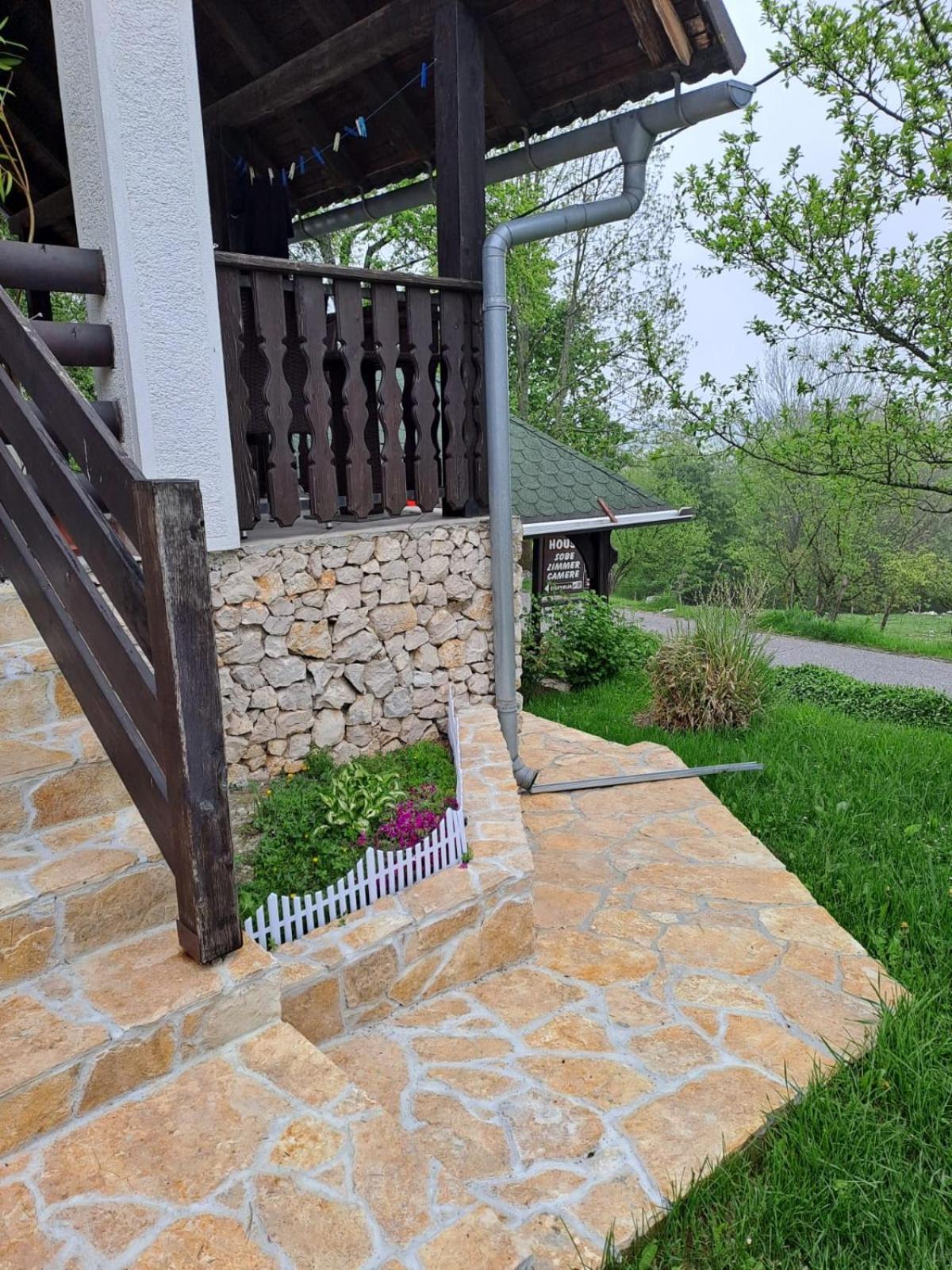 Guest House Štefanija