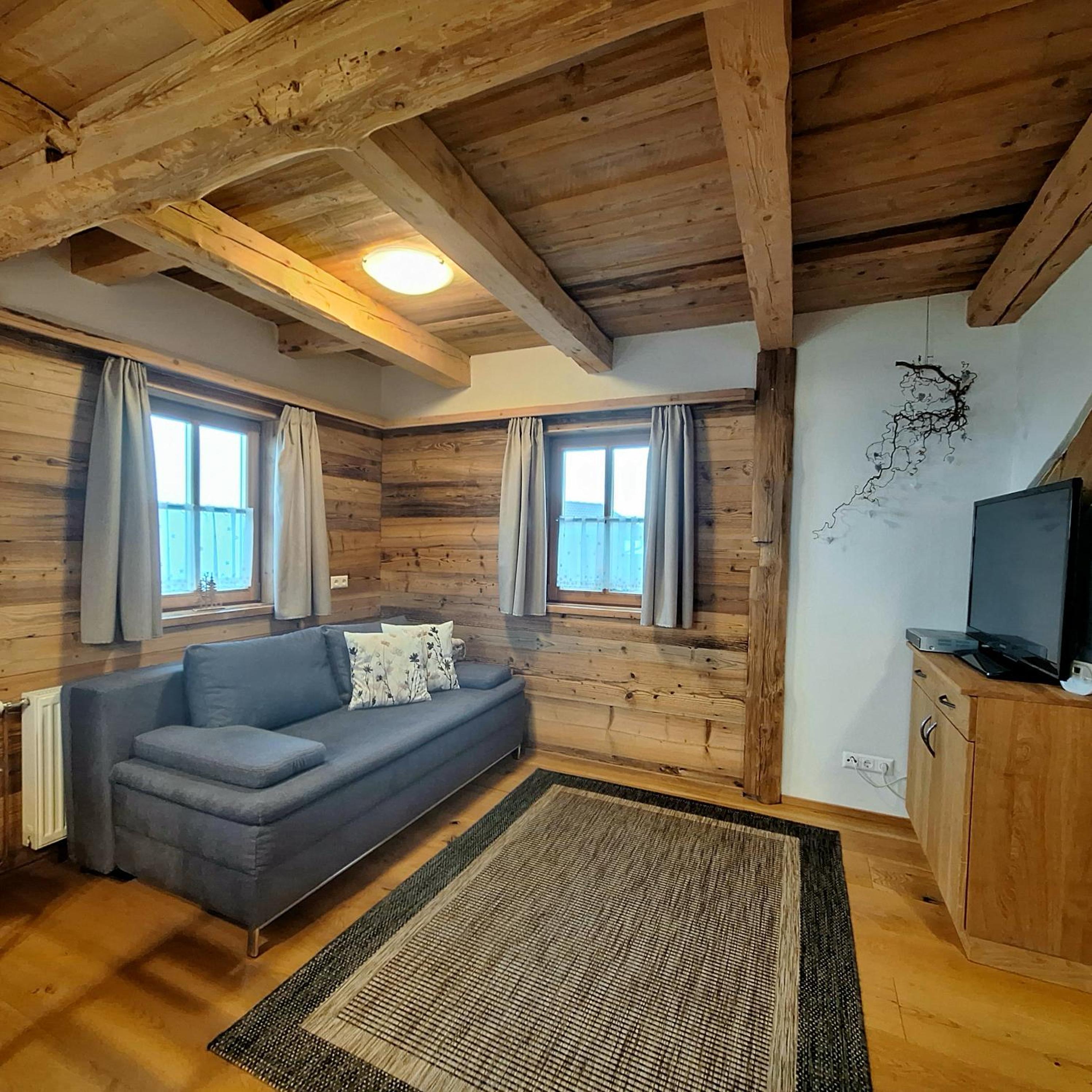 Almchalet Schuster