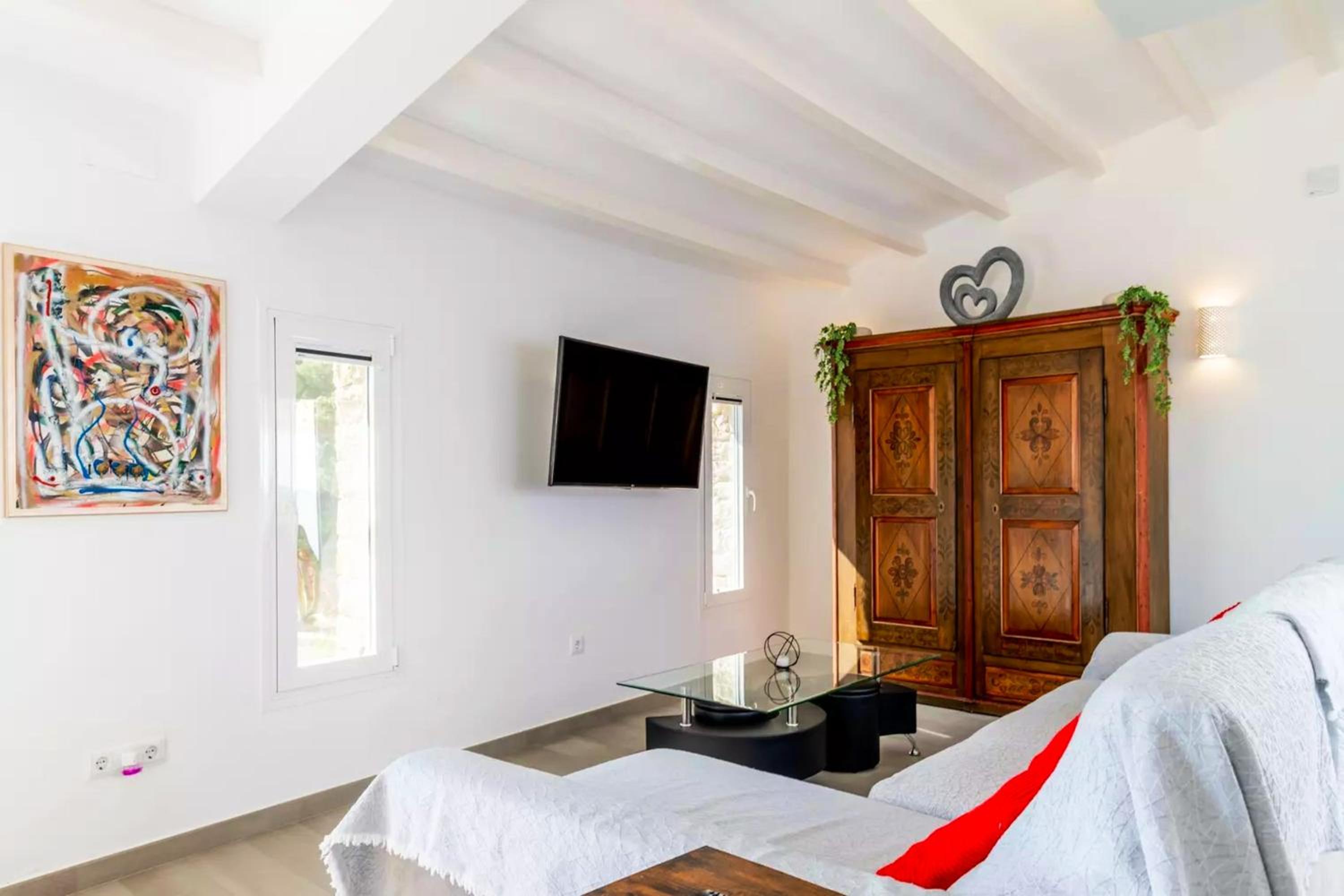 Mediterranean villa in Calpe with private pool.