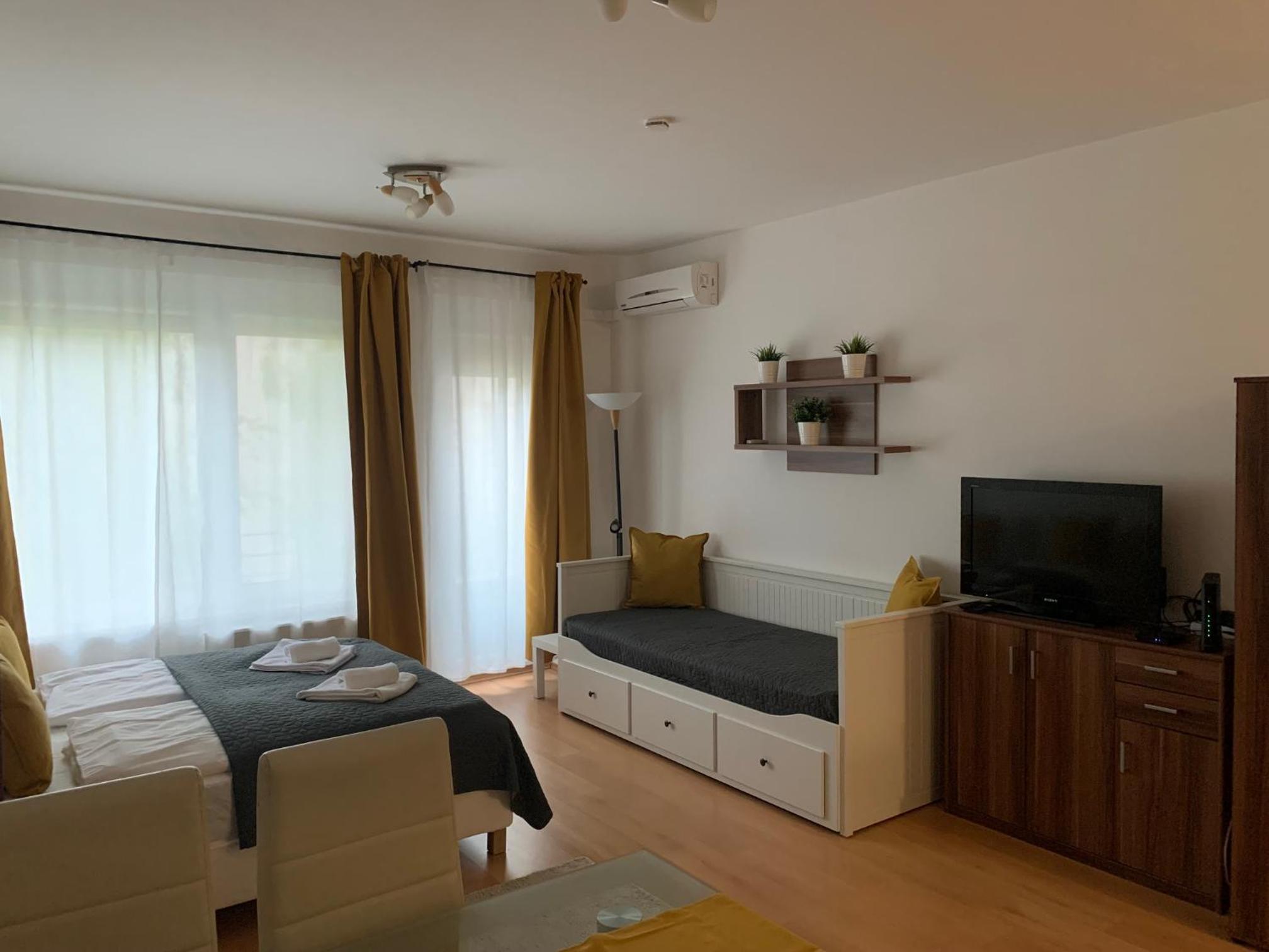 Corvin Fontana Apartment view 3