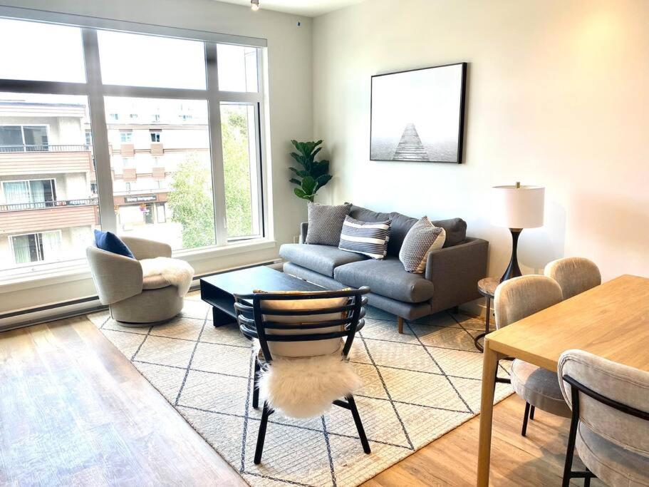 Lovely Brand New Suite