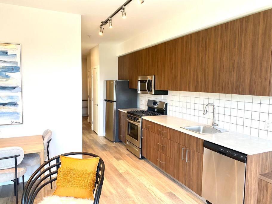 Lovely Brand New Suite
