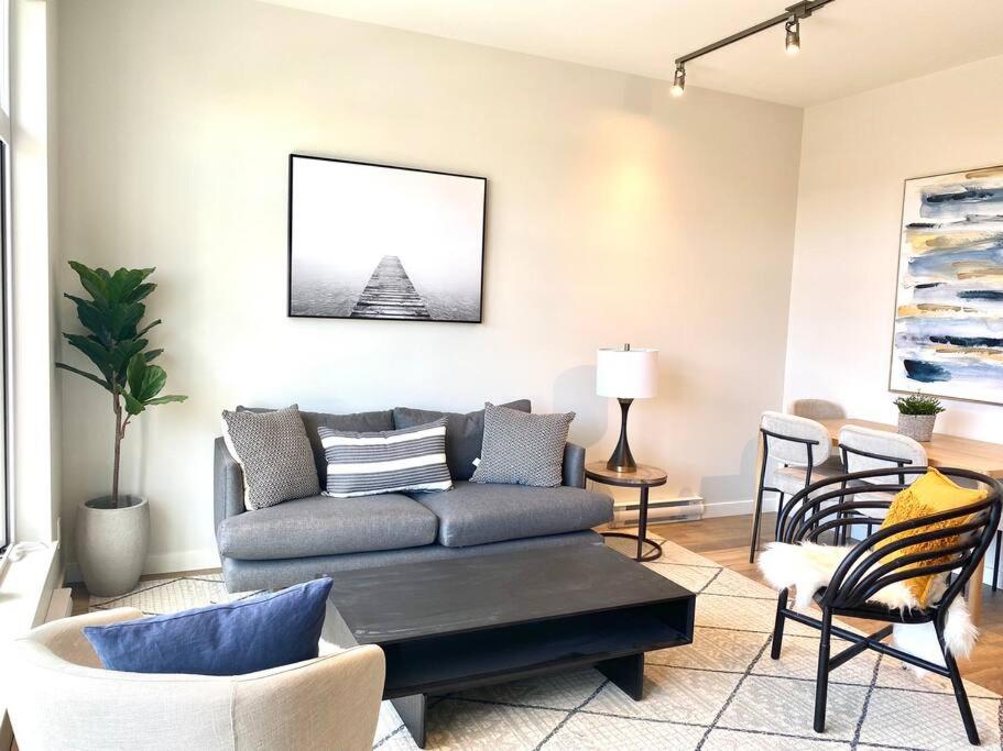 Lovely Brand New Suite