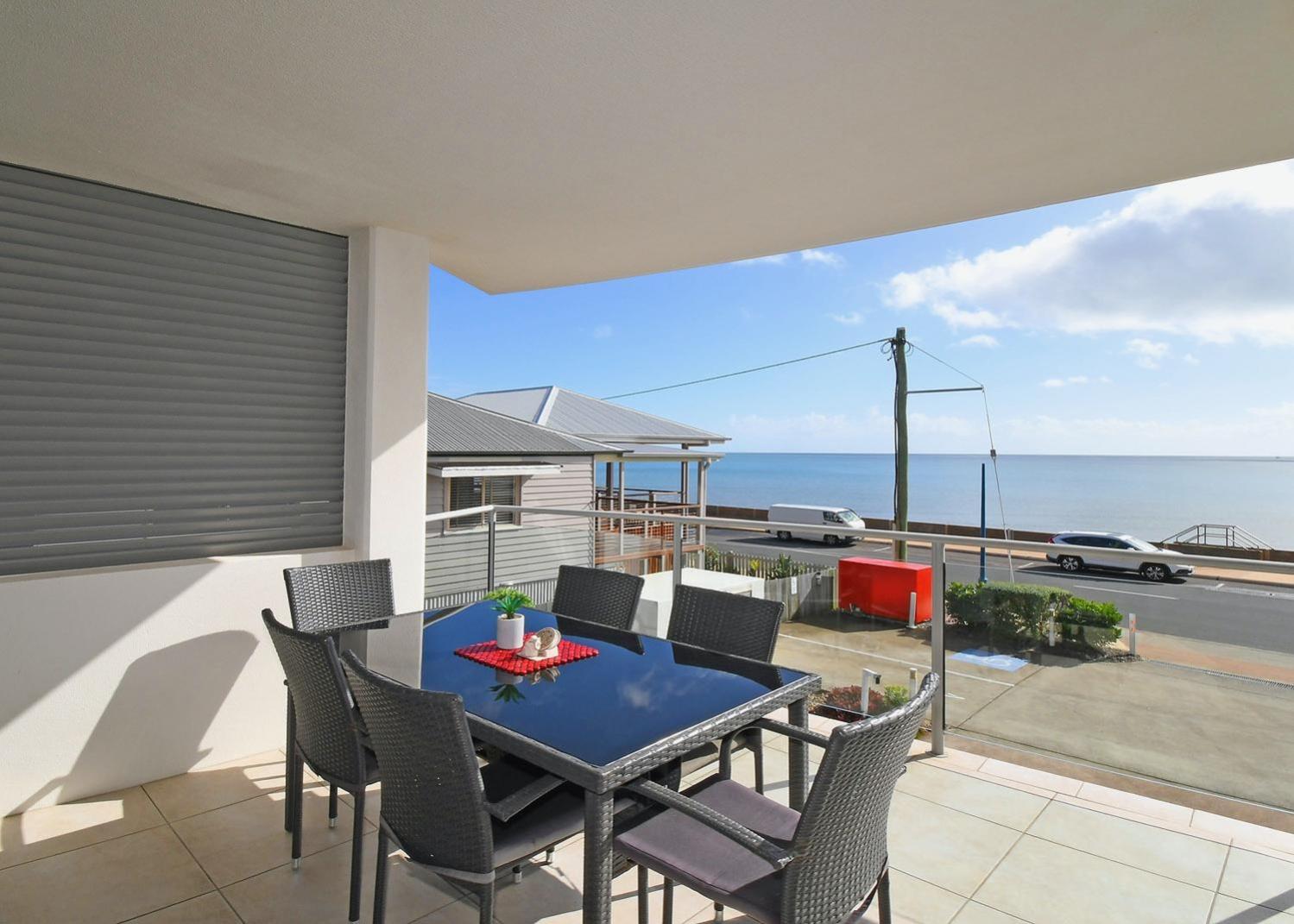 Luxurious Beachfront Apartment