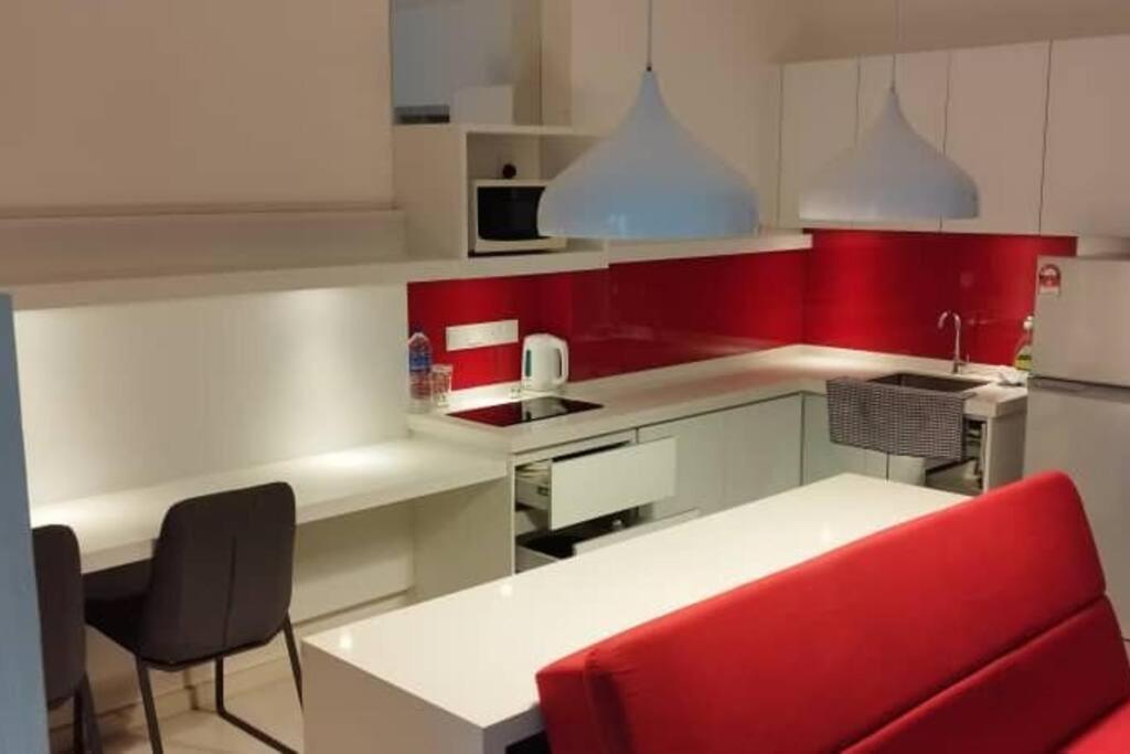 A loft with kitchen + full-condo facilities. photo 6
