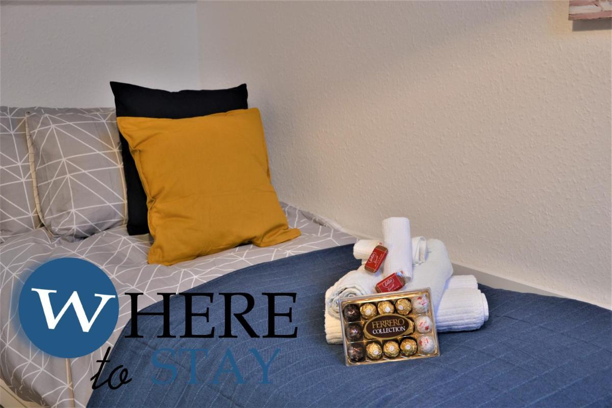 ENTIRE Cosy MODERN Flat Business Holidays view 5