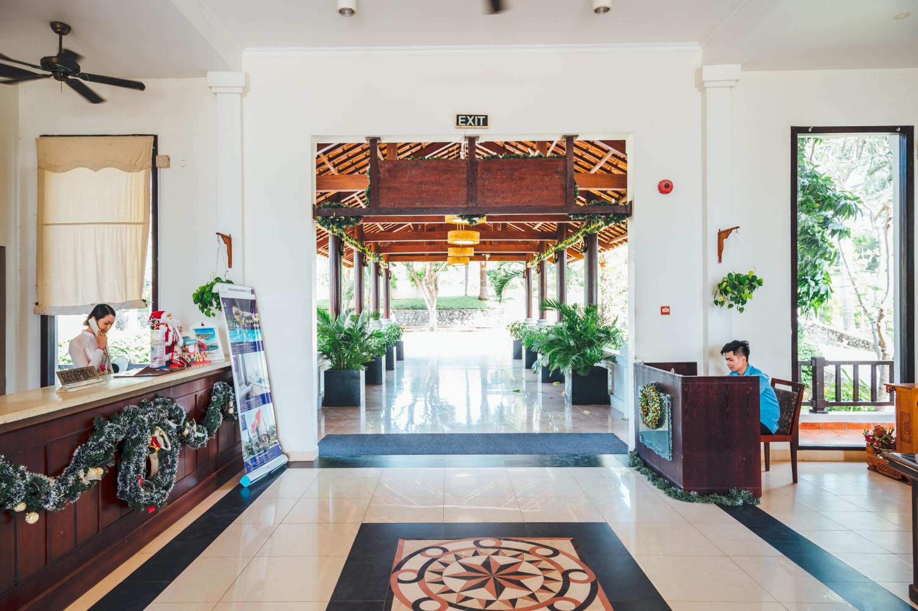 Lotus Muine Resort & Spa