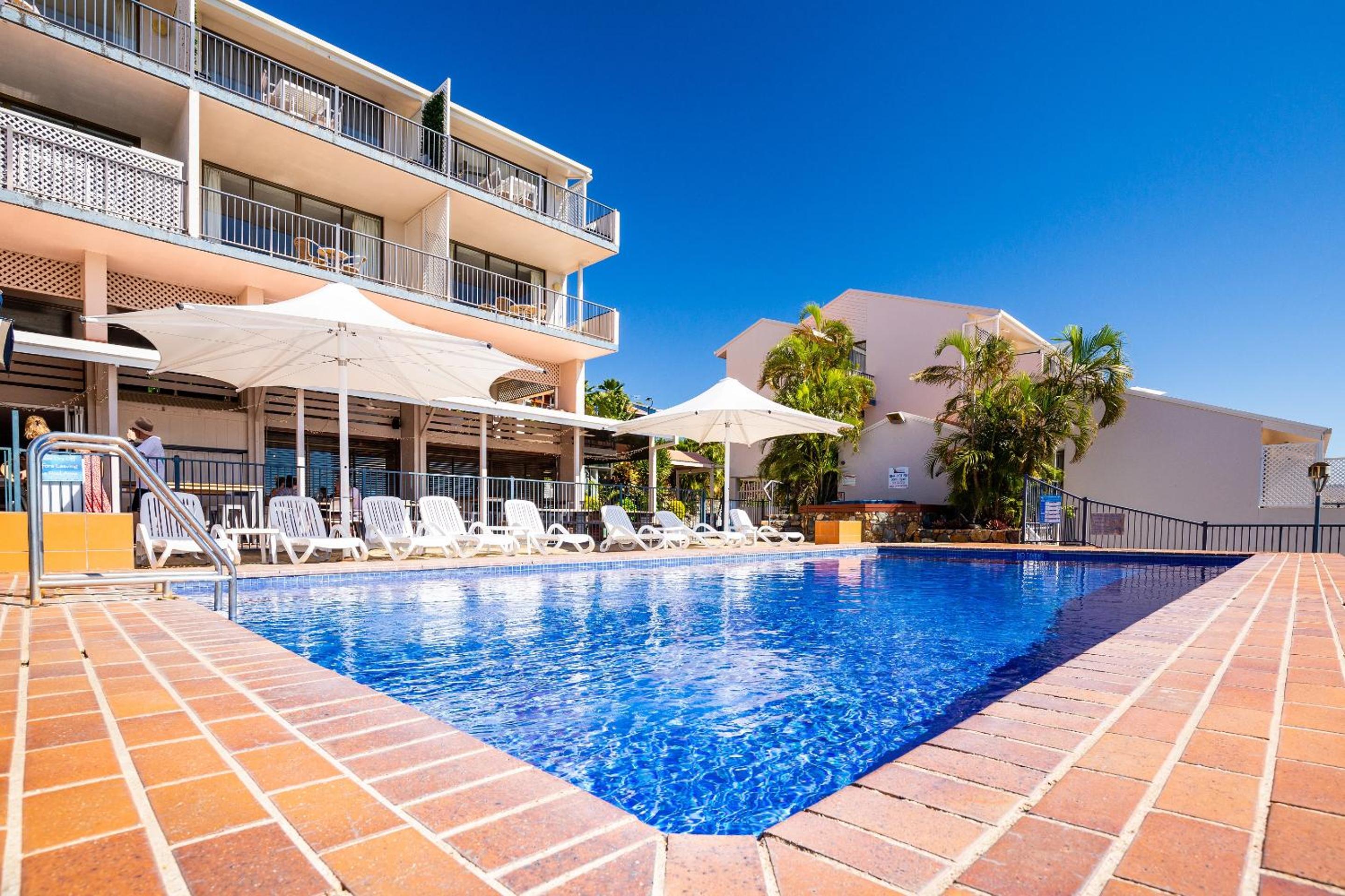Ocean View 16A Studio Pool & Spa Wi-Fi KIDS STAY FREE