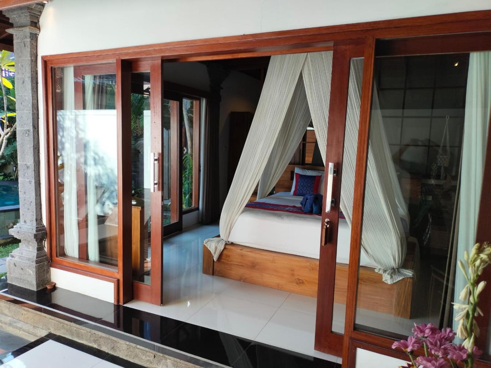 Baruna Sari Villa