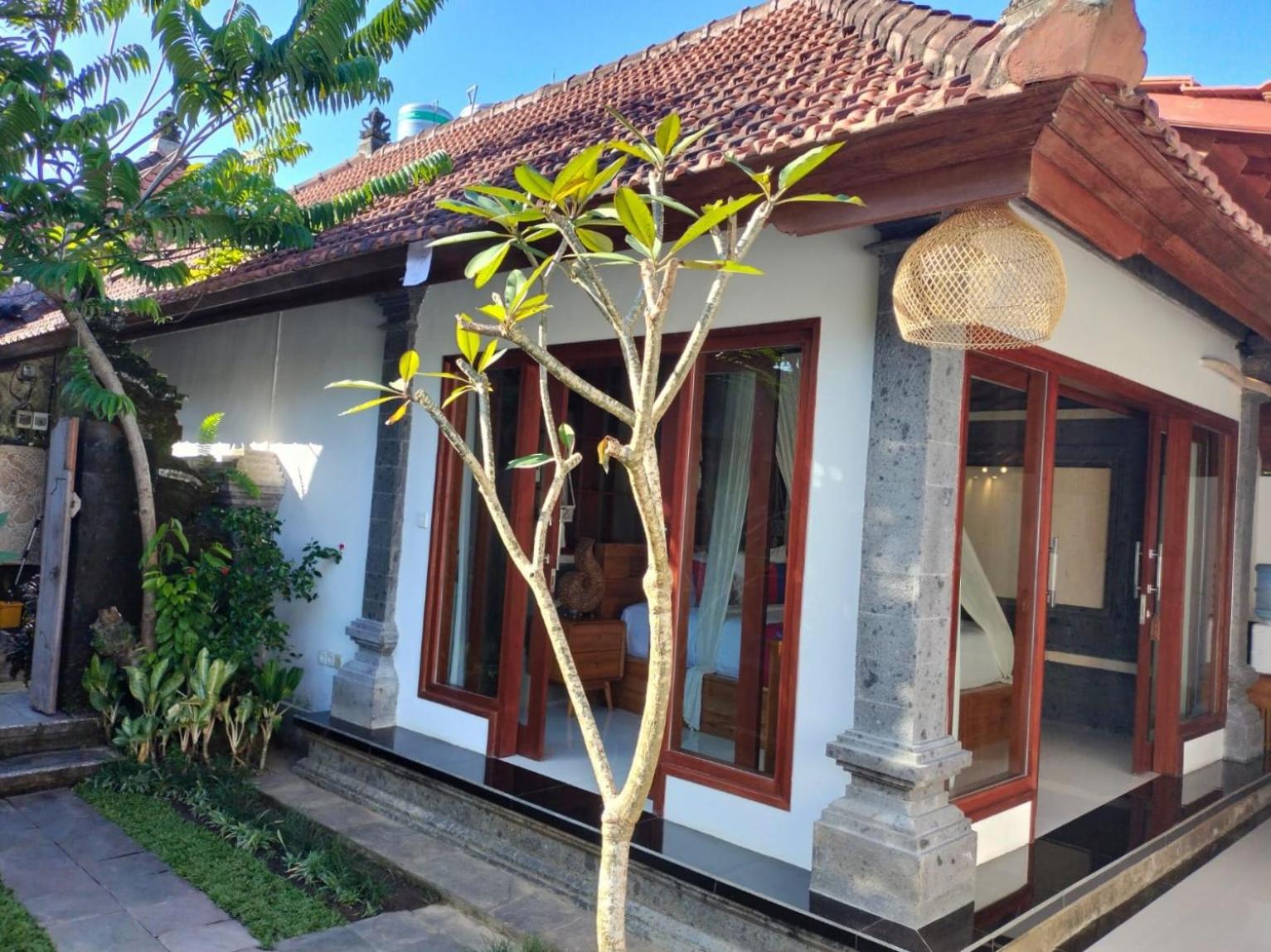 Baruna Sari Villa