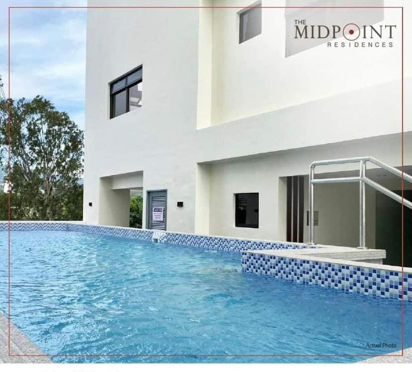 The Midpoint Residences