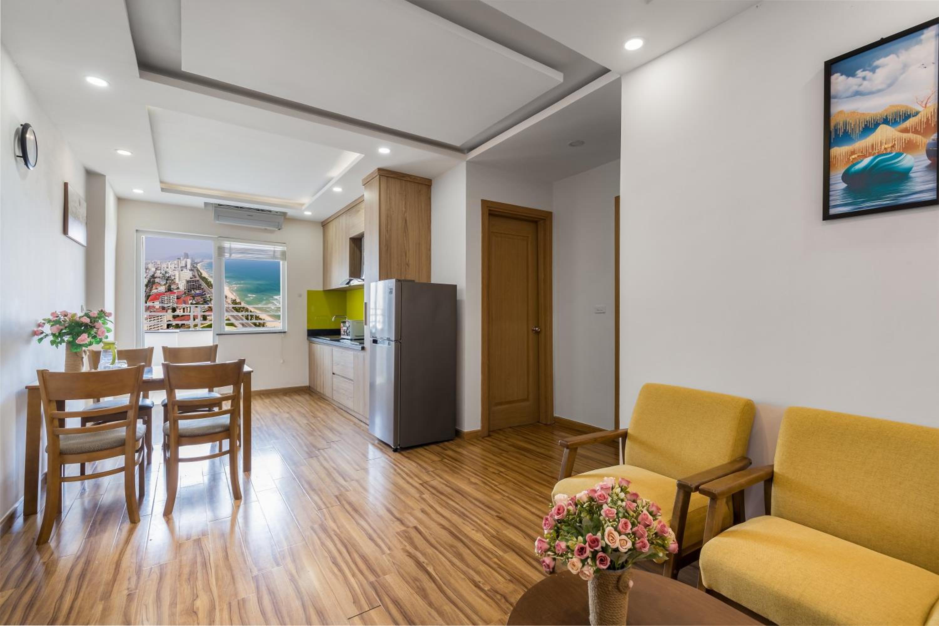 Apartment next to My Khe Beach - Căn hộ sát biển Mỹ Khê view 5