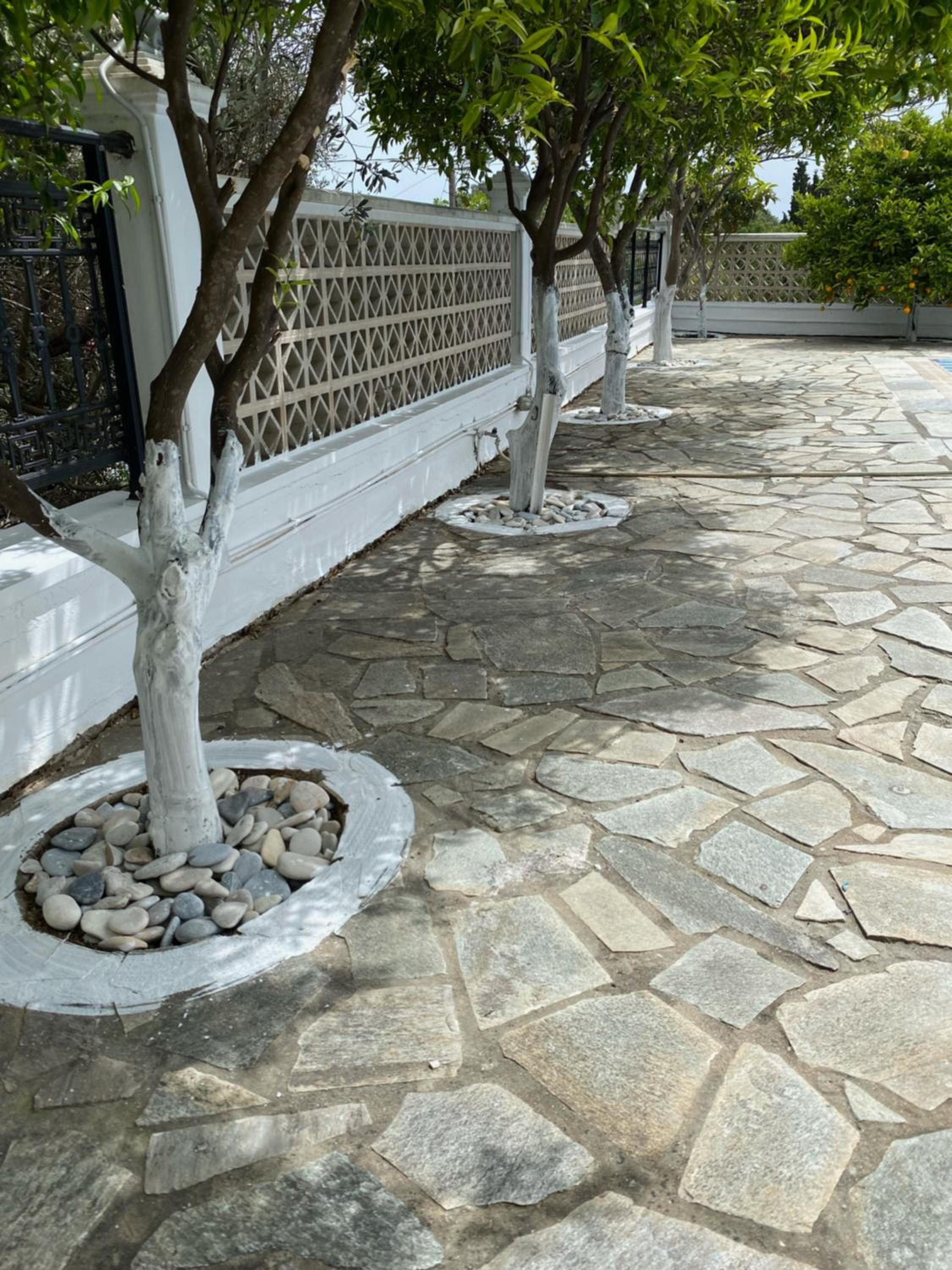 Villa Karras