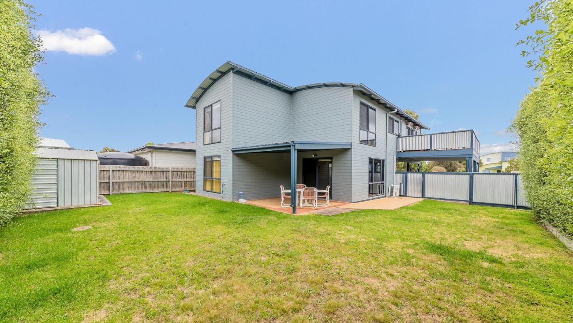 7 Matthew Court, Cowes