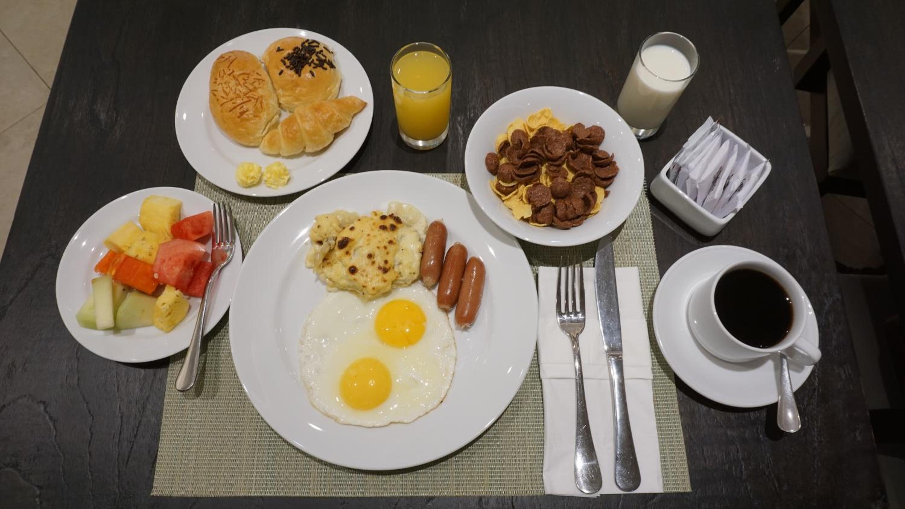 BEST WORLD KINDAI HOTEL