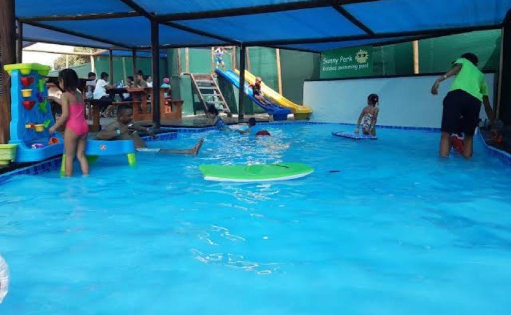 Photo 14