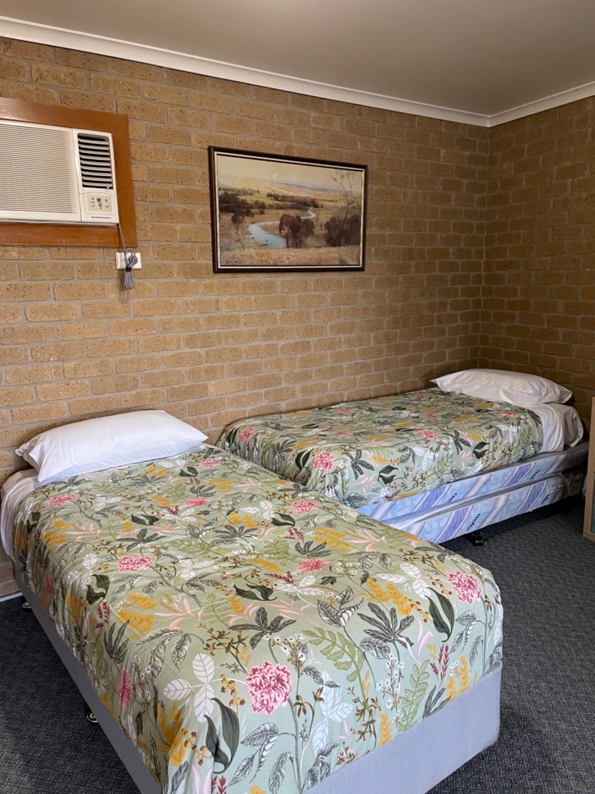 Darling Junction Motor Inn
