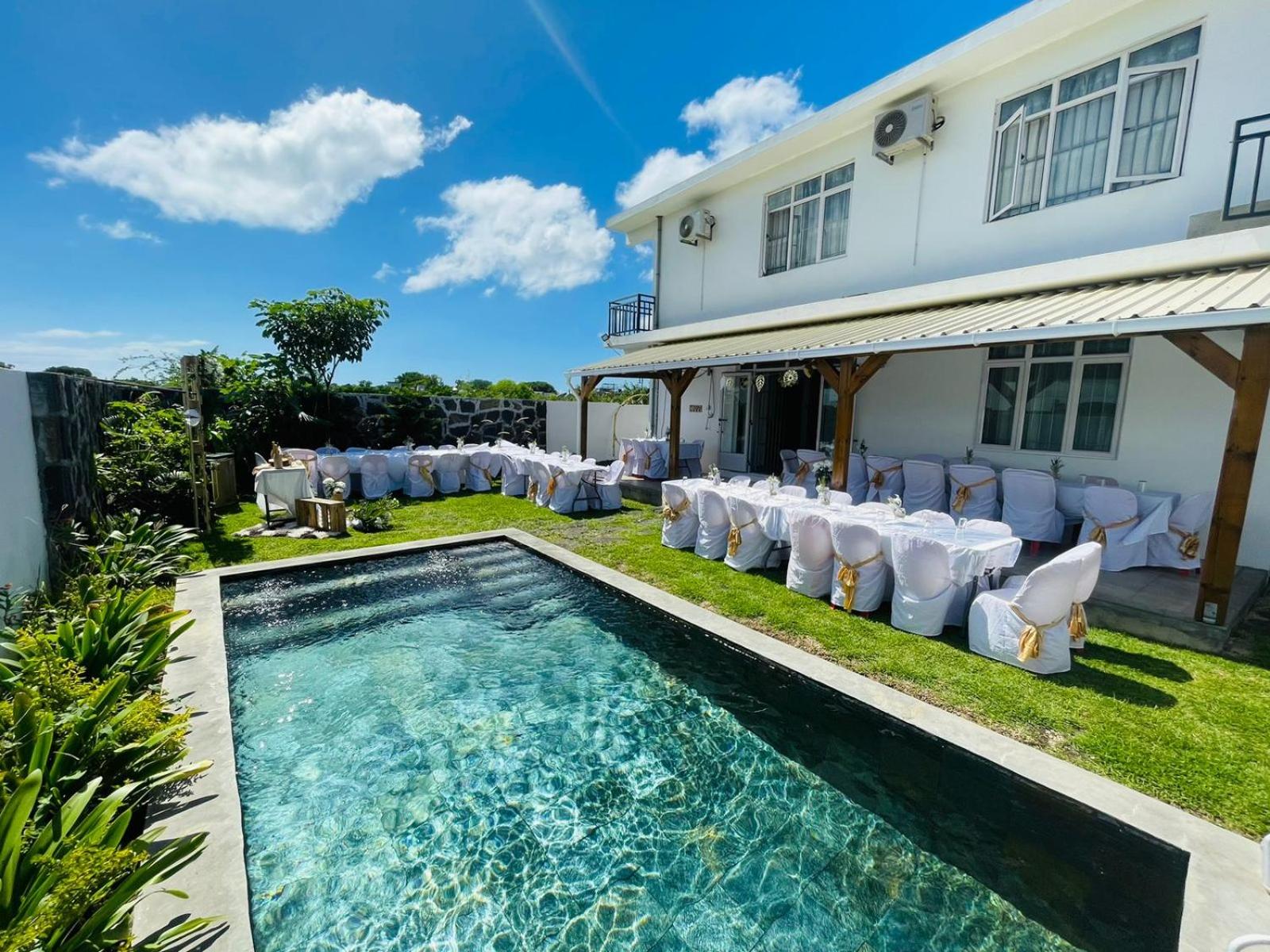 Red Fody Villa view 5