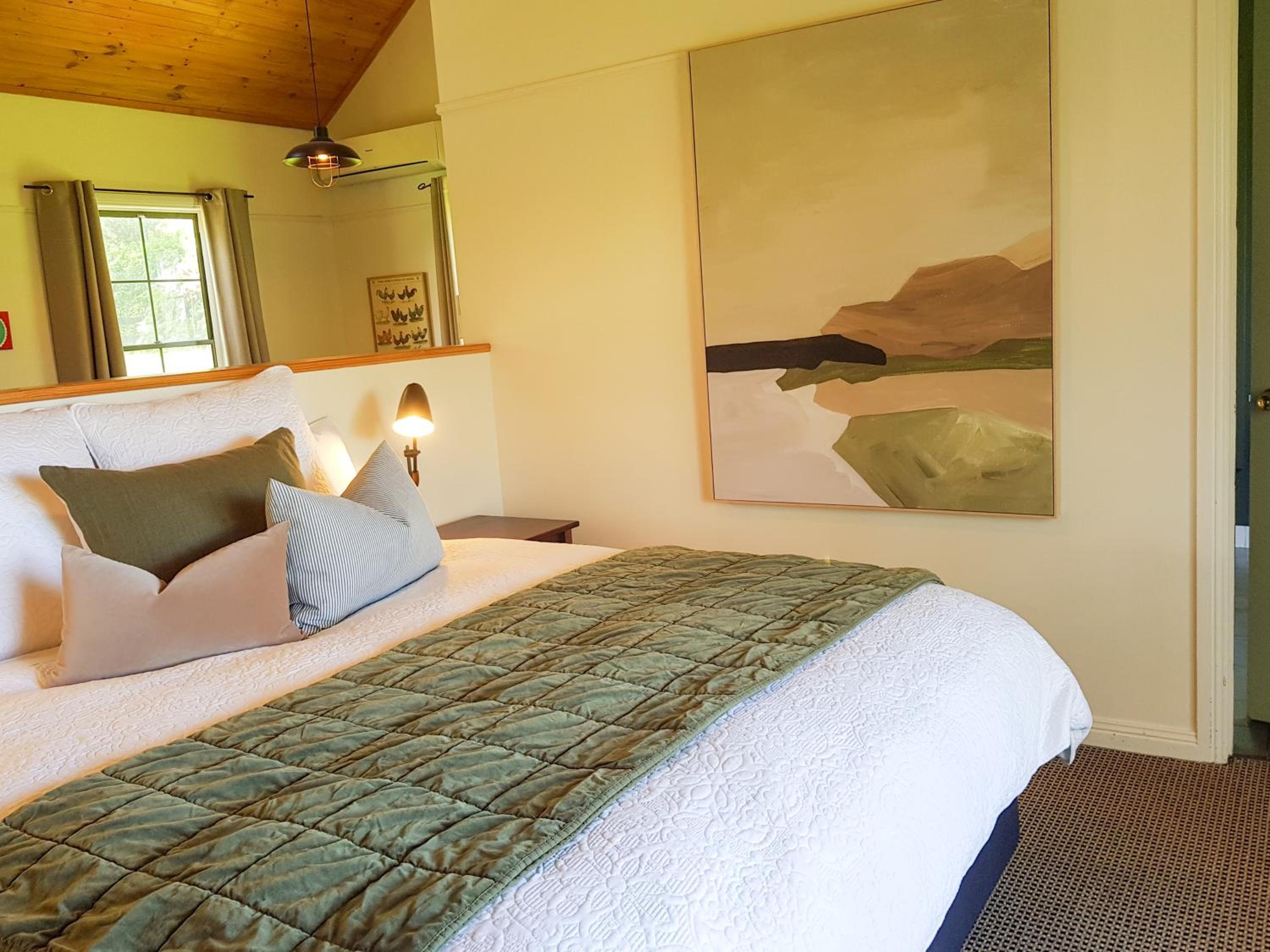 Clonmara Country House and Cottages