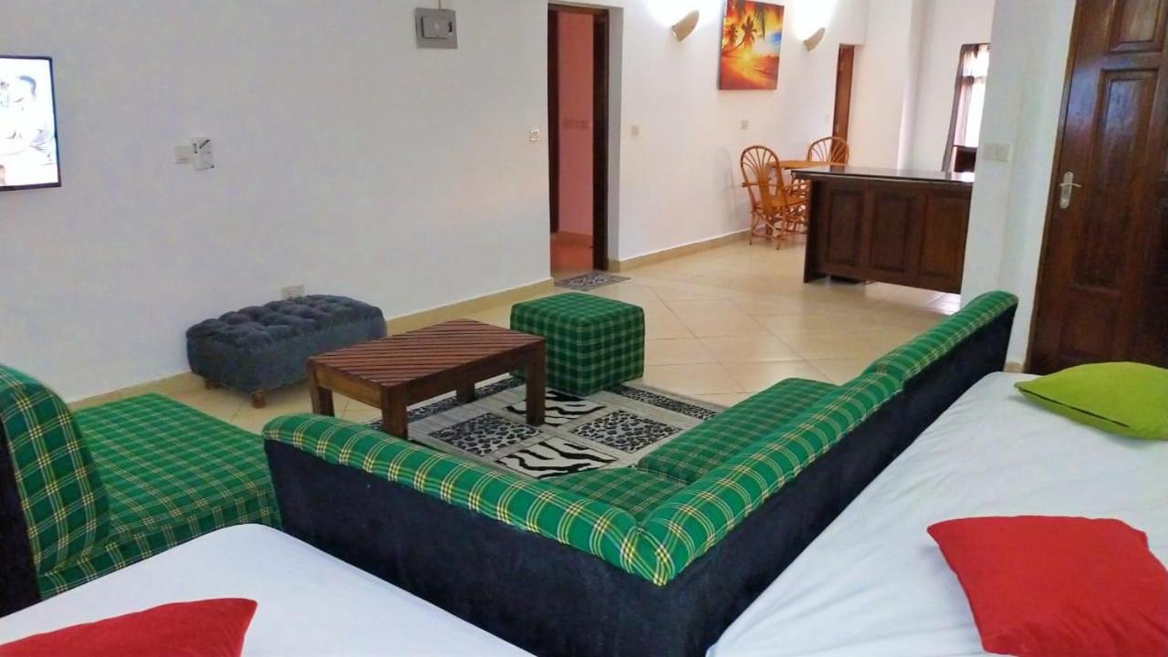 Lux Suites Lamera Beachfront Apartments