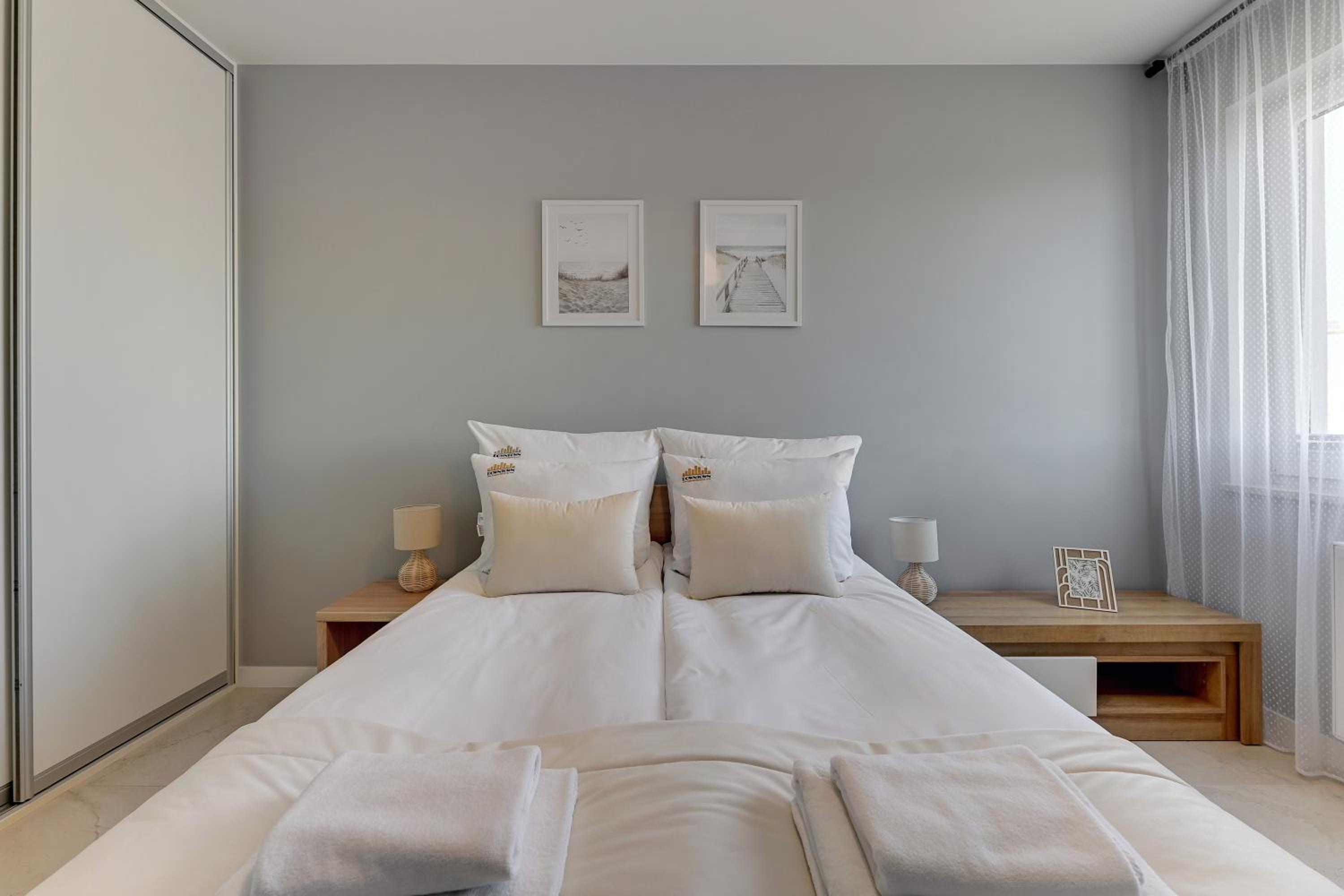 Awiator Seaside by Downtown Apartments