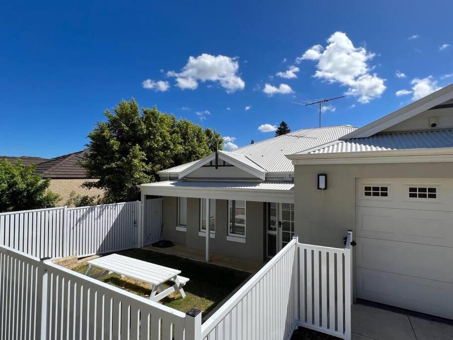 Beachy Vibes in Karrinyup