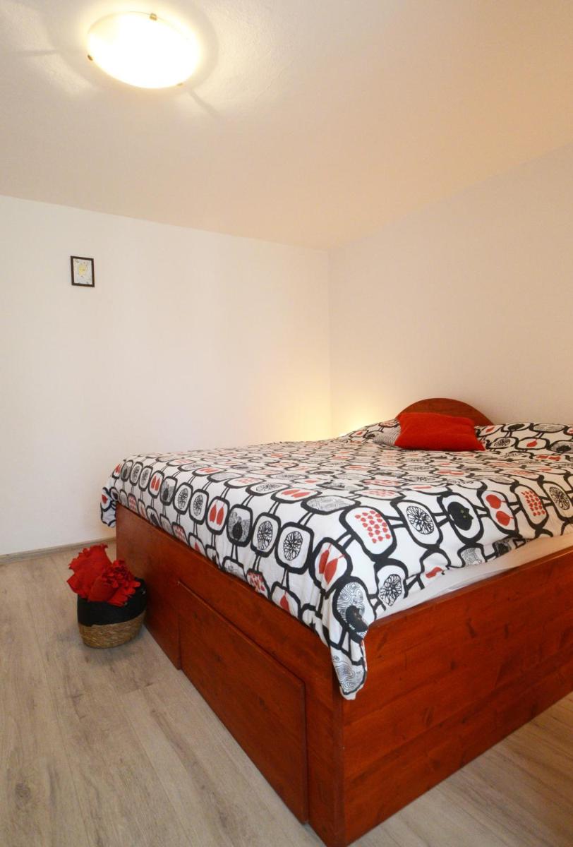 Apartment Mir