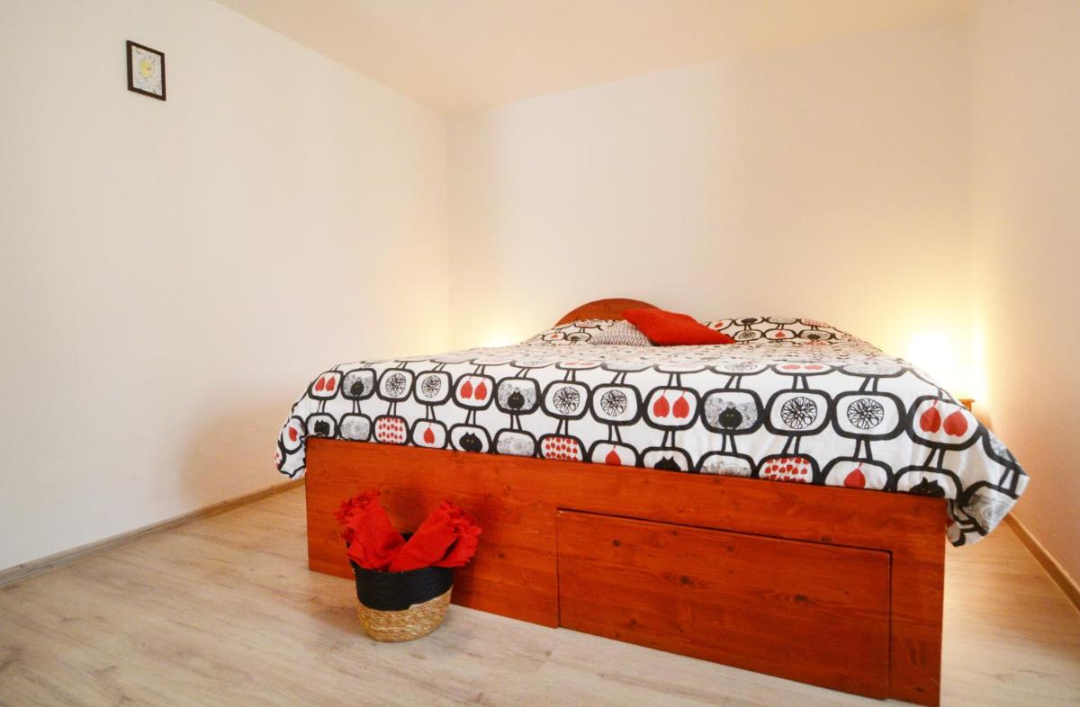 Apartment Mir