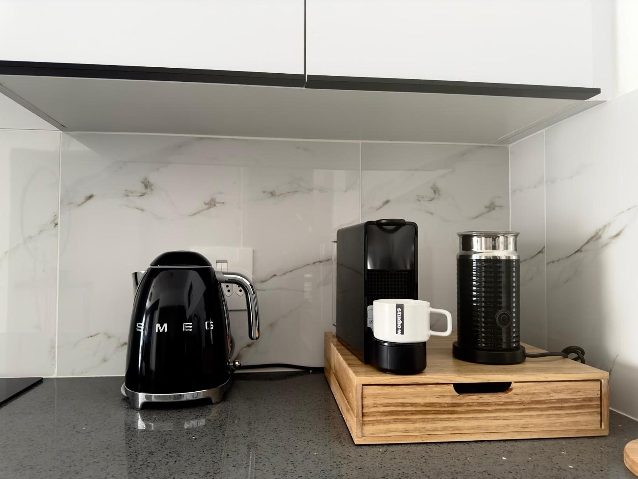 Stylish Executive Apartment with Power Backup