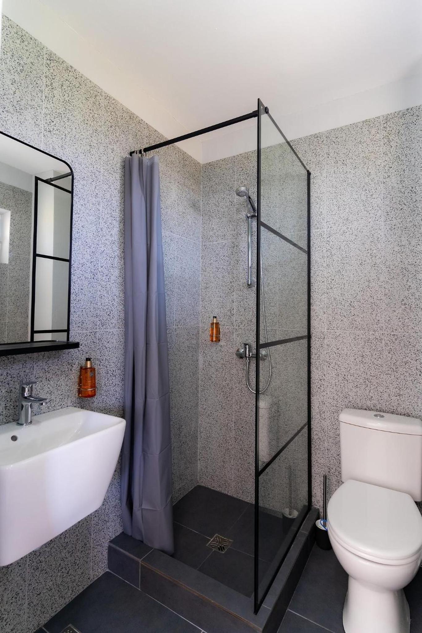 Rezident Corbu