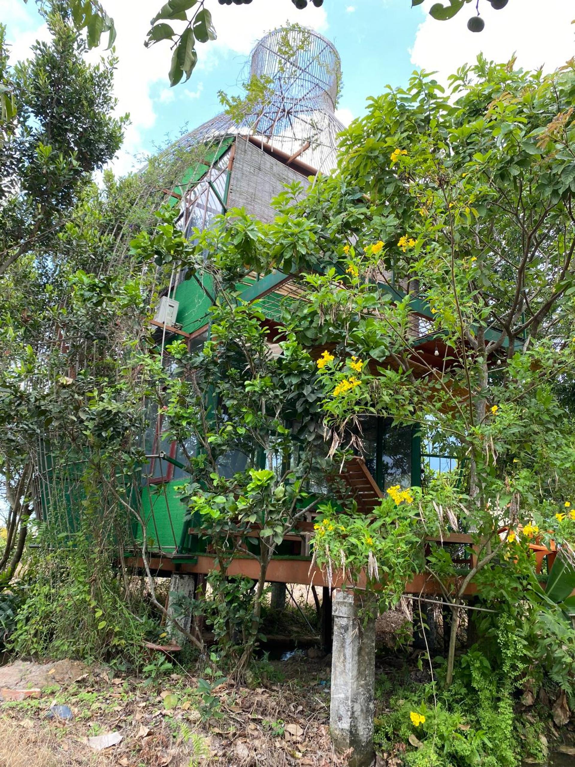 LA'S FARMSTAY