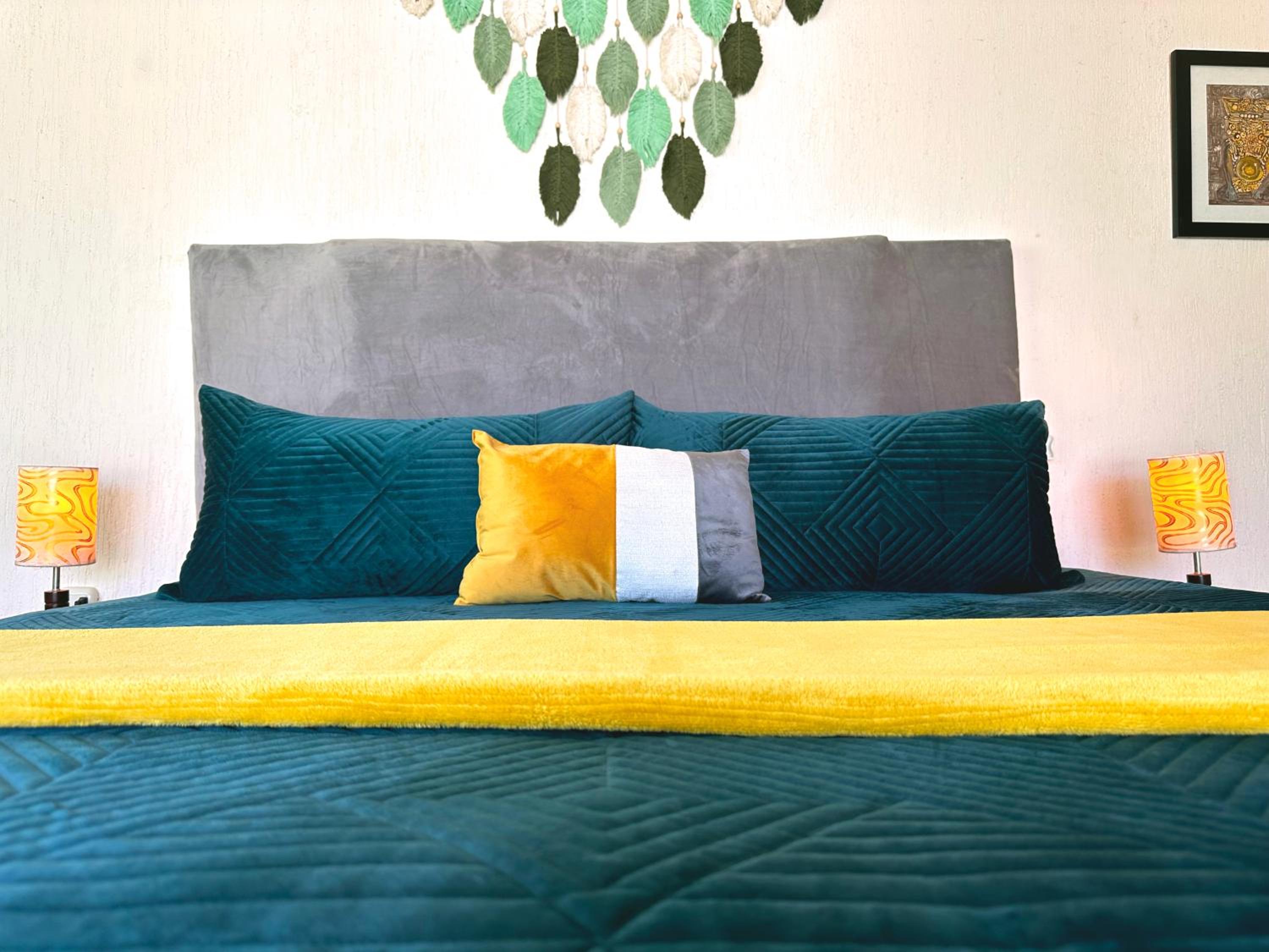 BEAUTIFUL & COZY NEAR BEACH Apartment Pool & KingSize Bed