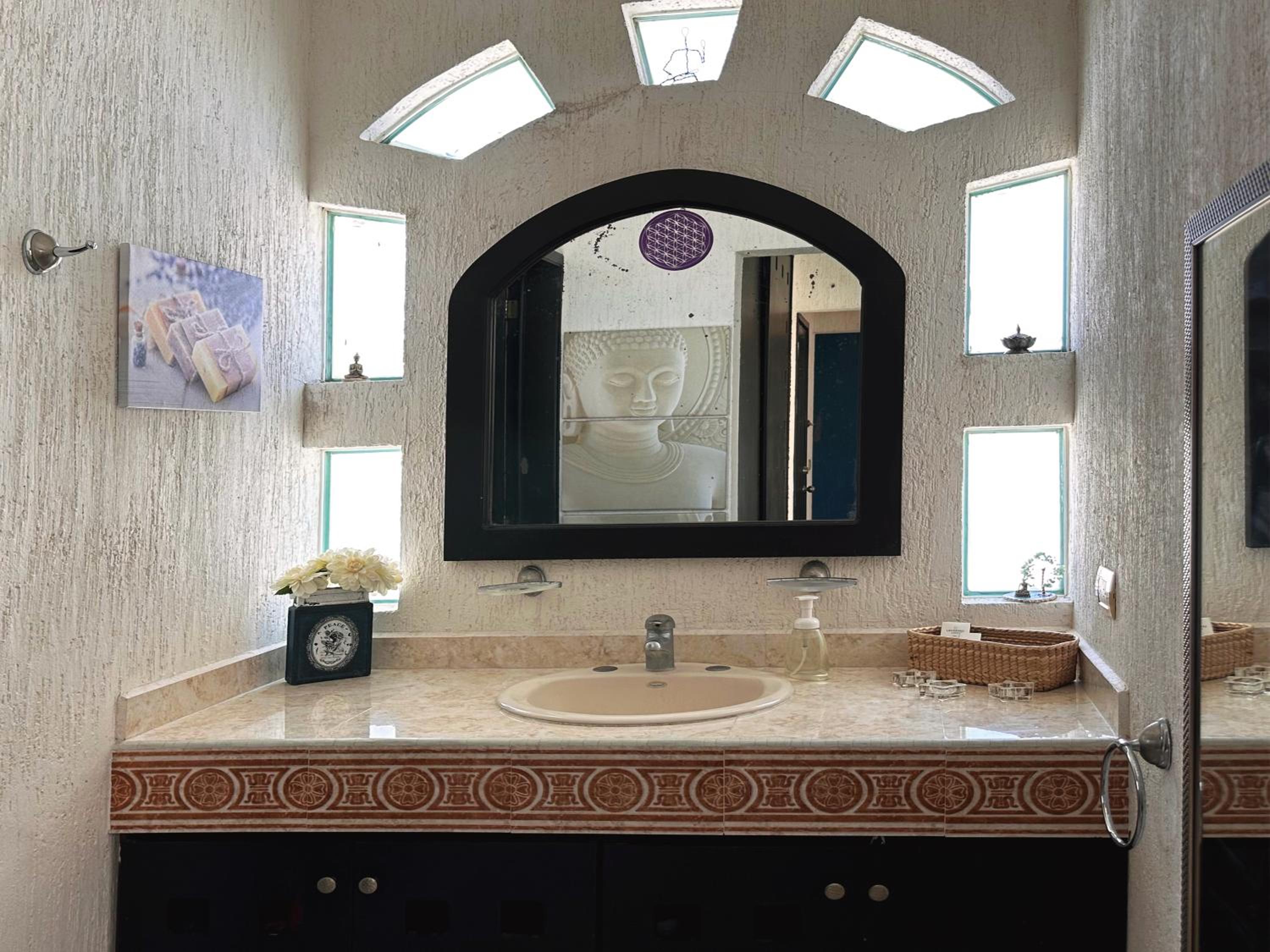 BEAUTIFUL & COZY NEAR BEACH Apartment Pool & KingSize Bed
