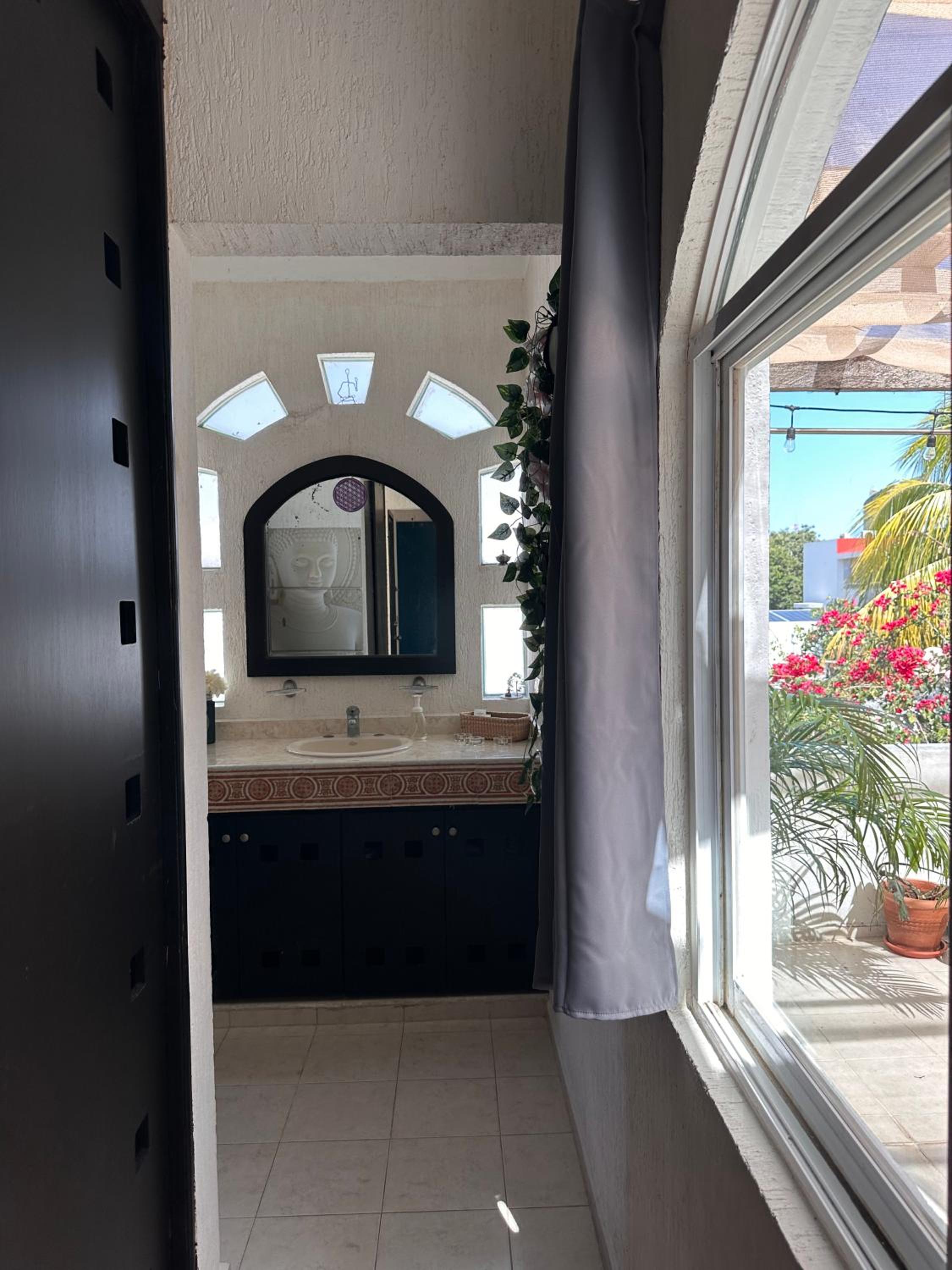 BEAUTIFUL & COZY NEAR BEACH Apartment Pool & KingSize Bed