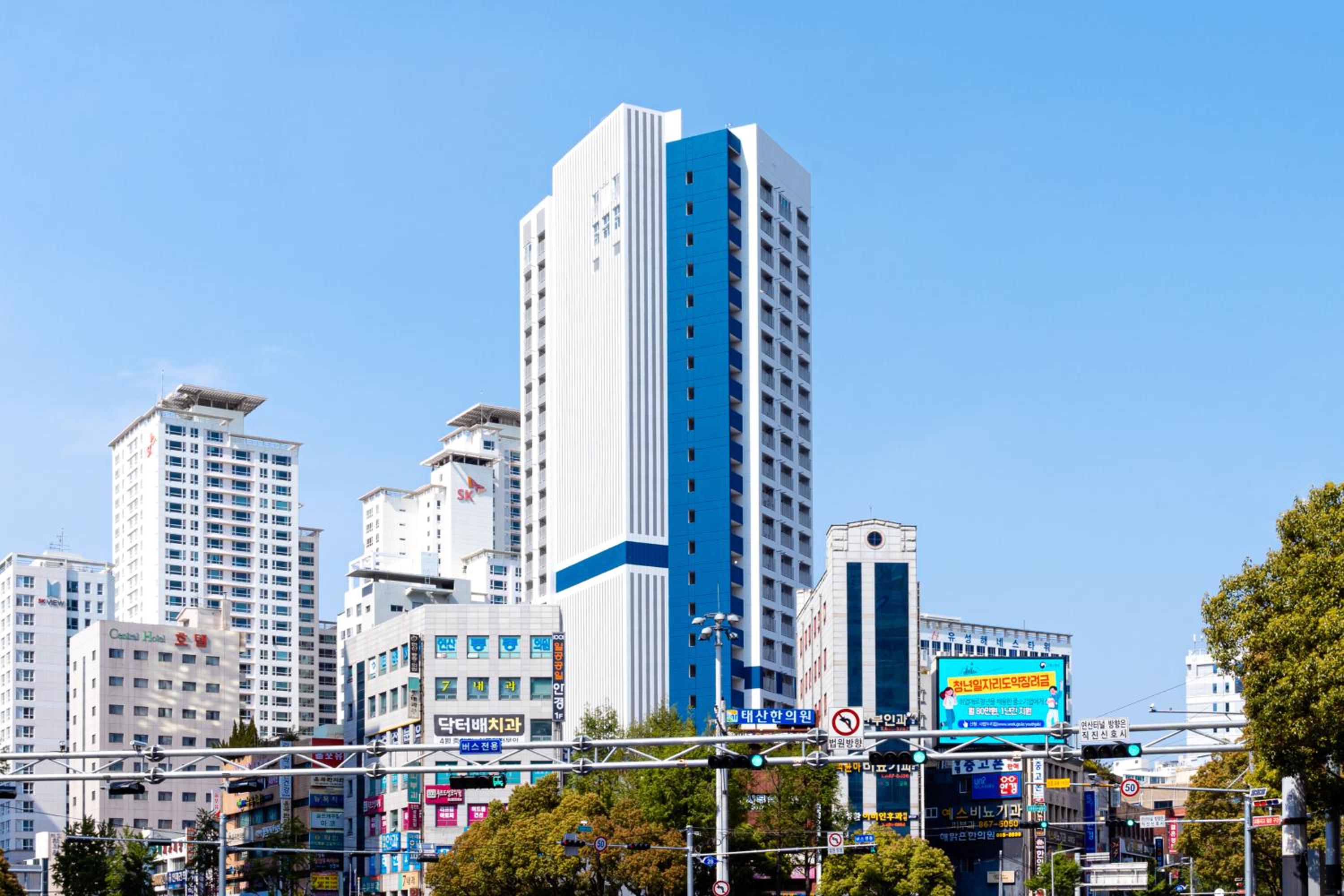 Urbanstay Busan Cityhall