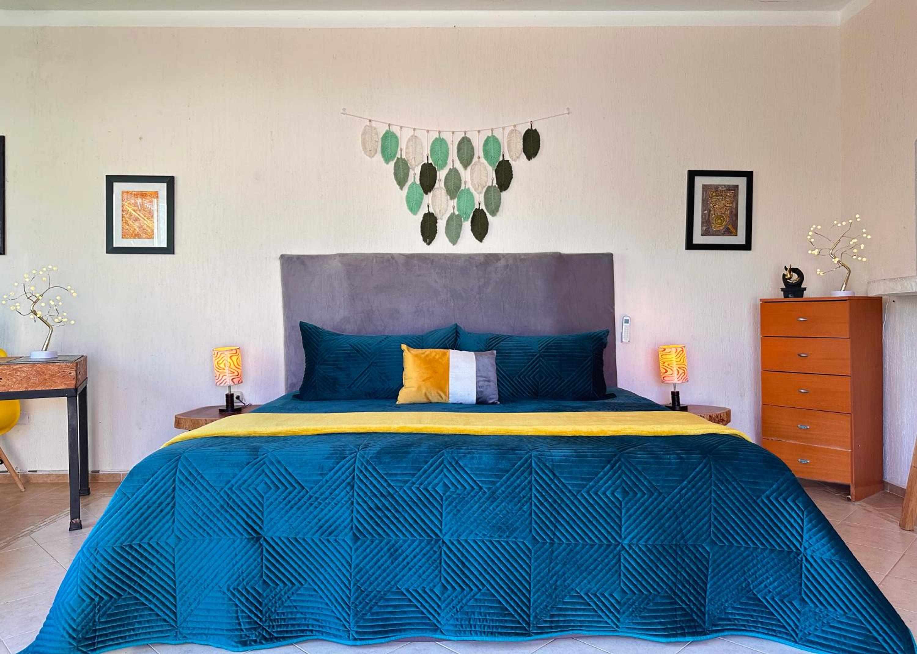 BEAUTIFUL & COZY NEAR BEACH Apartment Pool & KingSize Bed