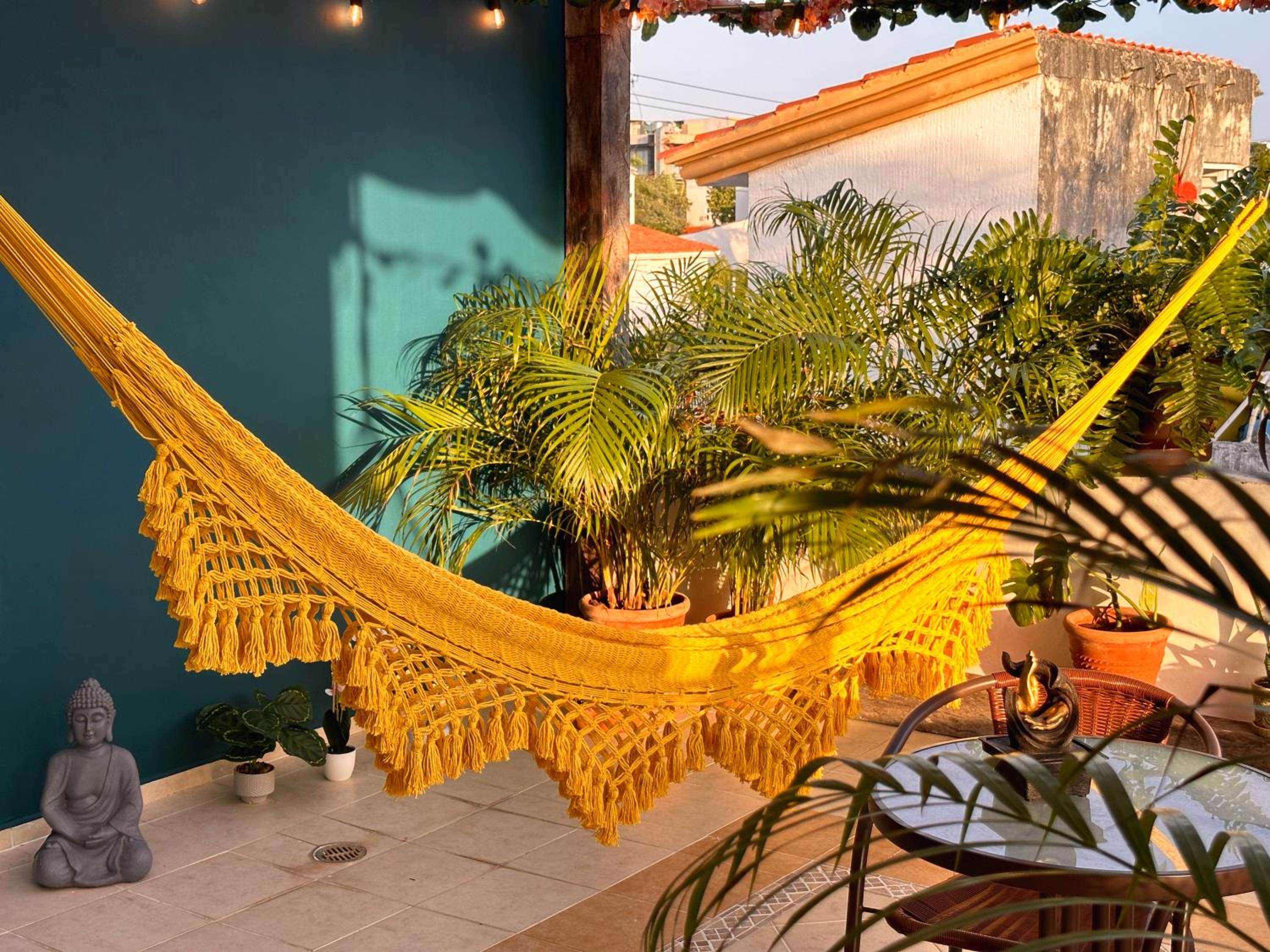 BEAUTIFUL & COZY NEAR BEACH Apartment Pool & KingSize Bed