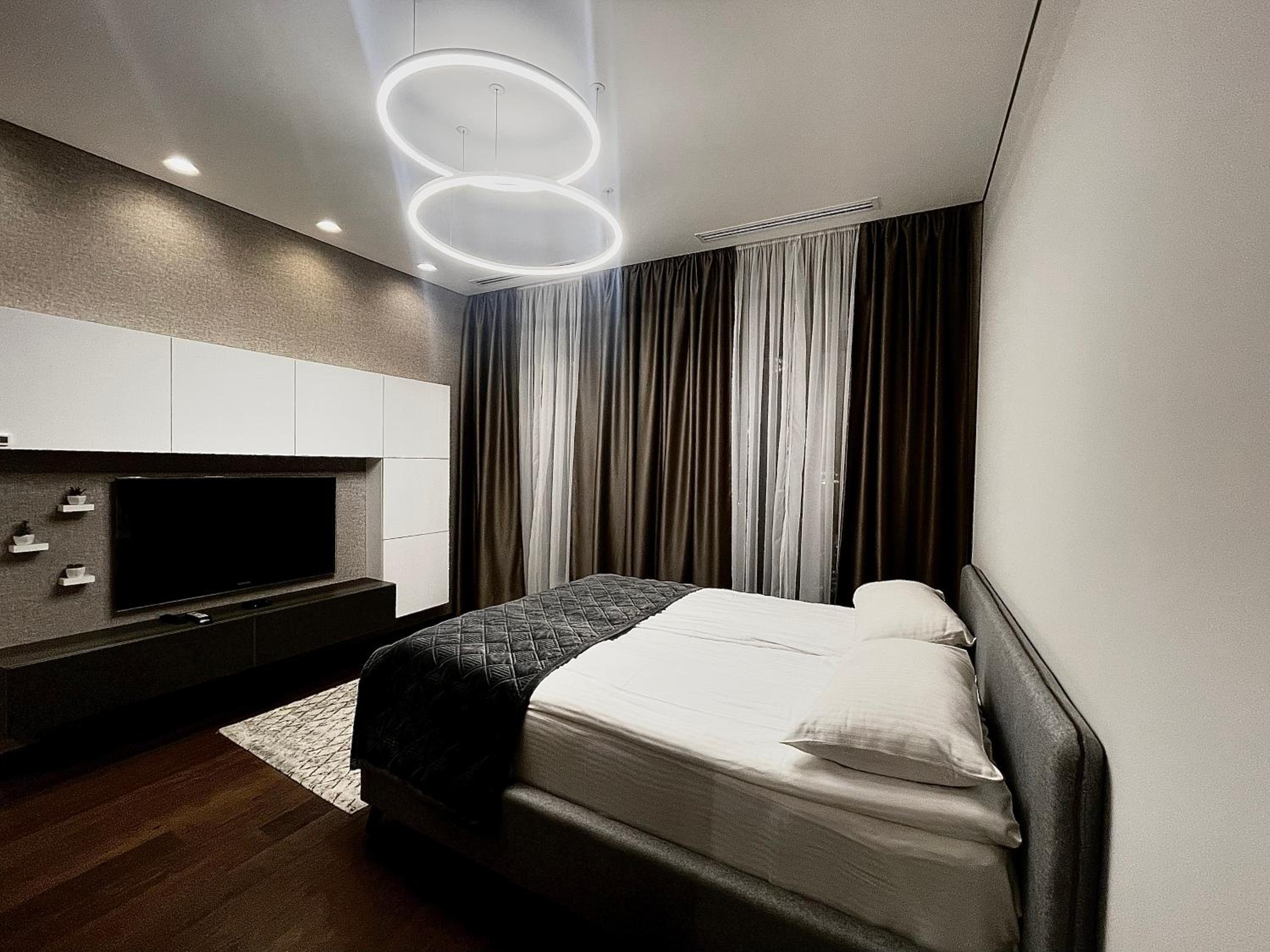 AVENUE RESIDENCE by AY North Avenue