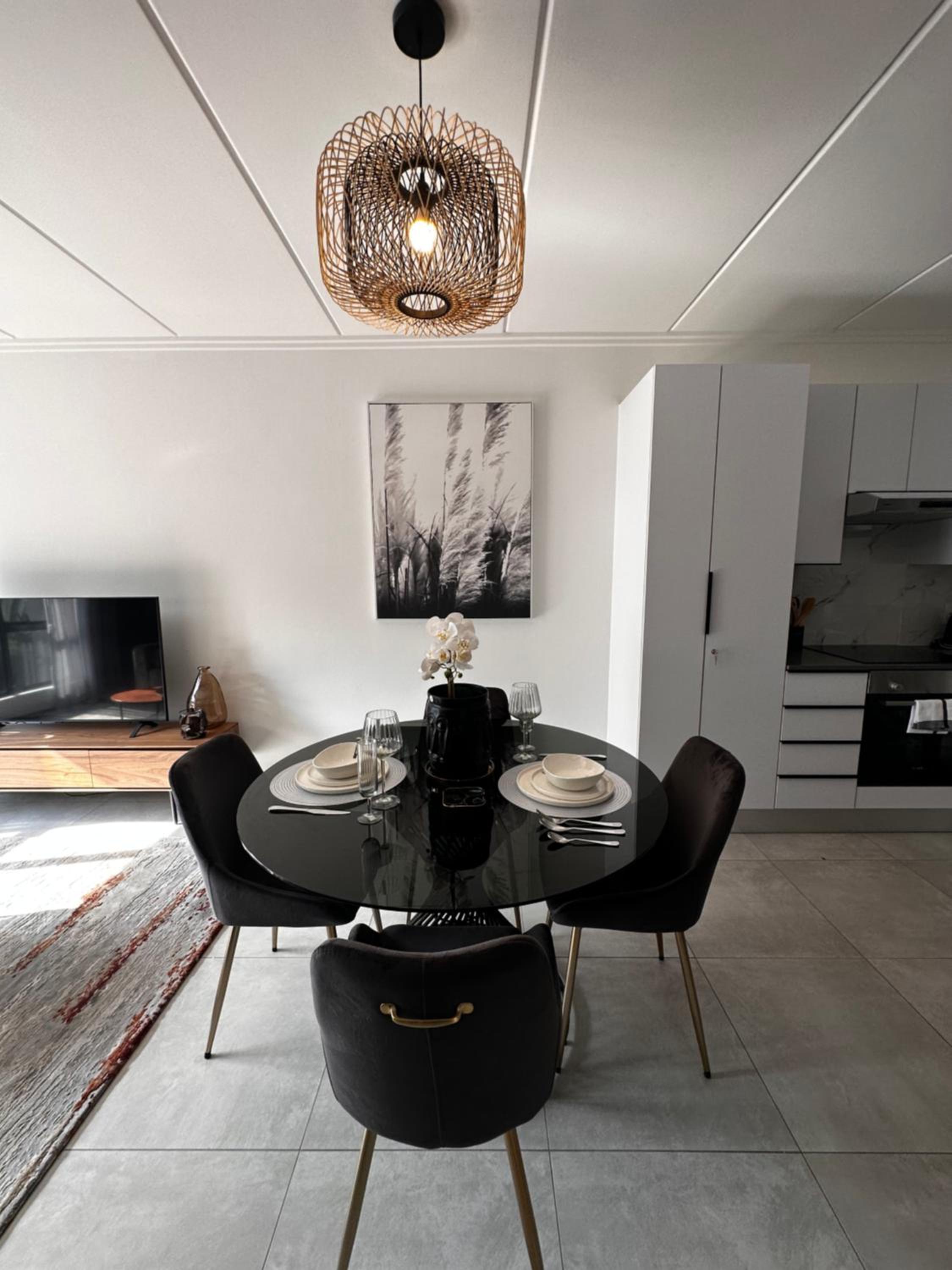 Stylish Executive Apartment with Power Backup