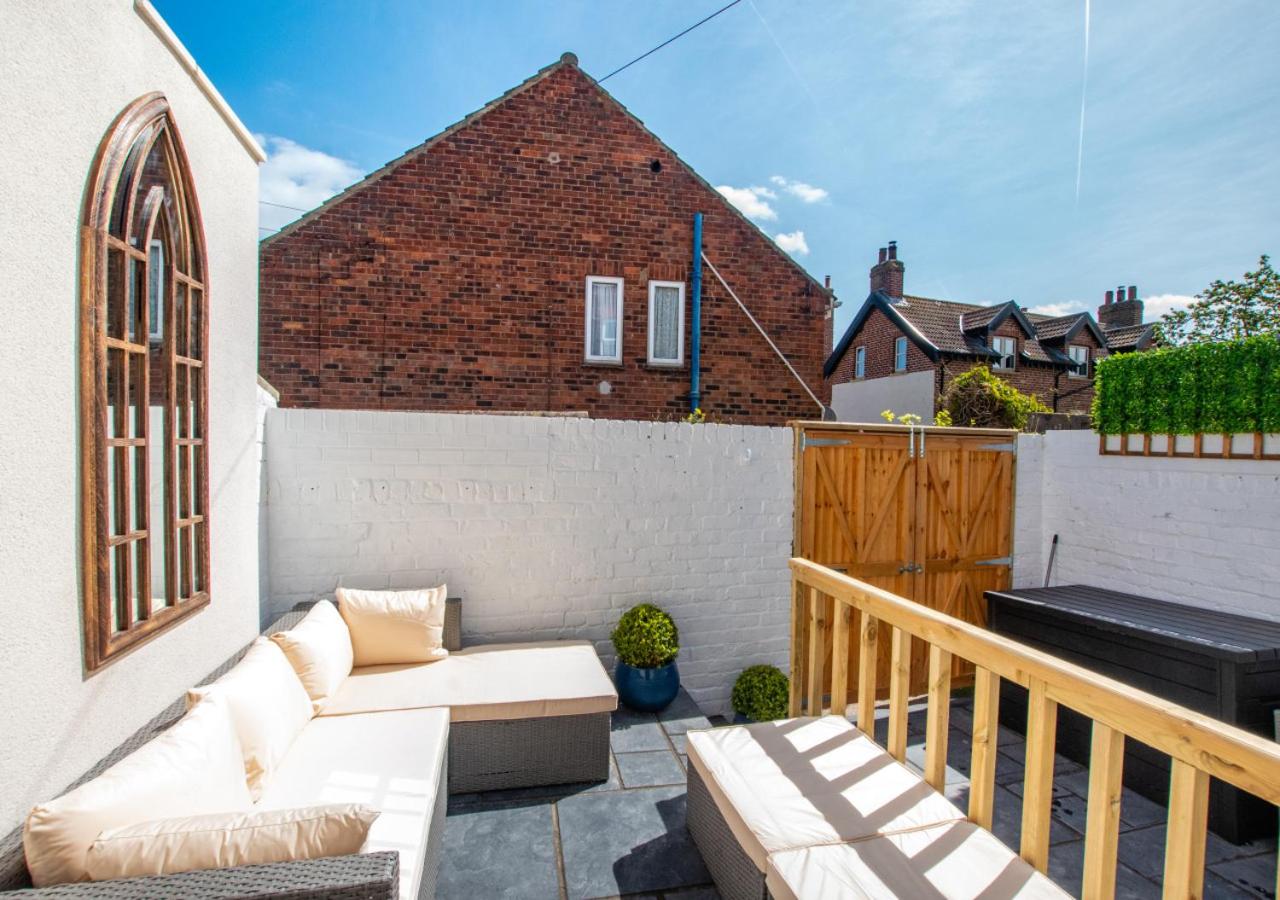 4 Bed in Whitby oc-w1030