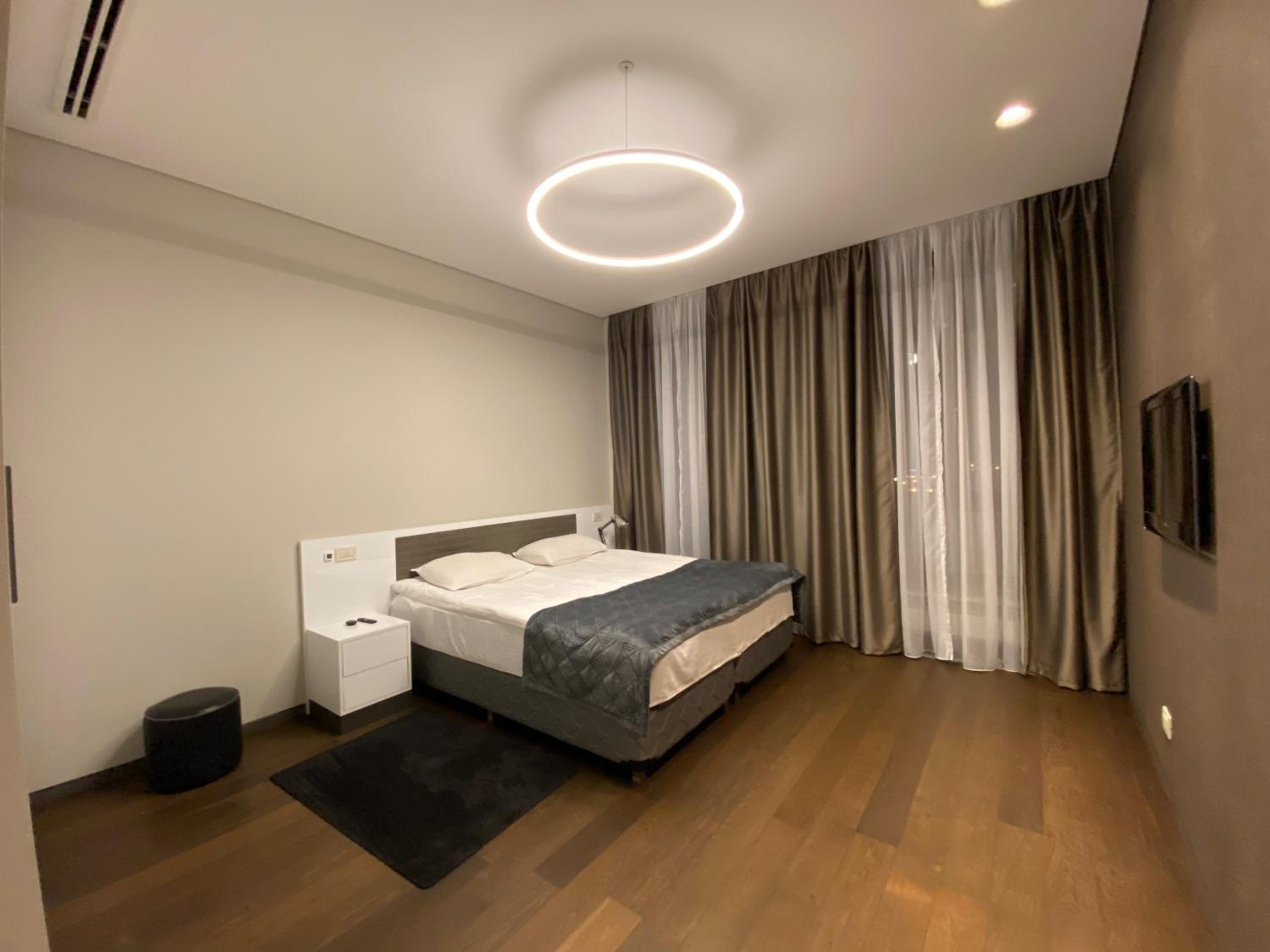 AVENUE RESIDENCE by AY North Avenue