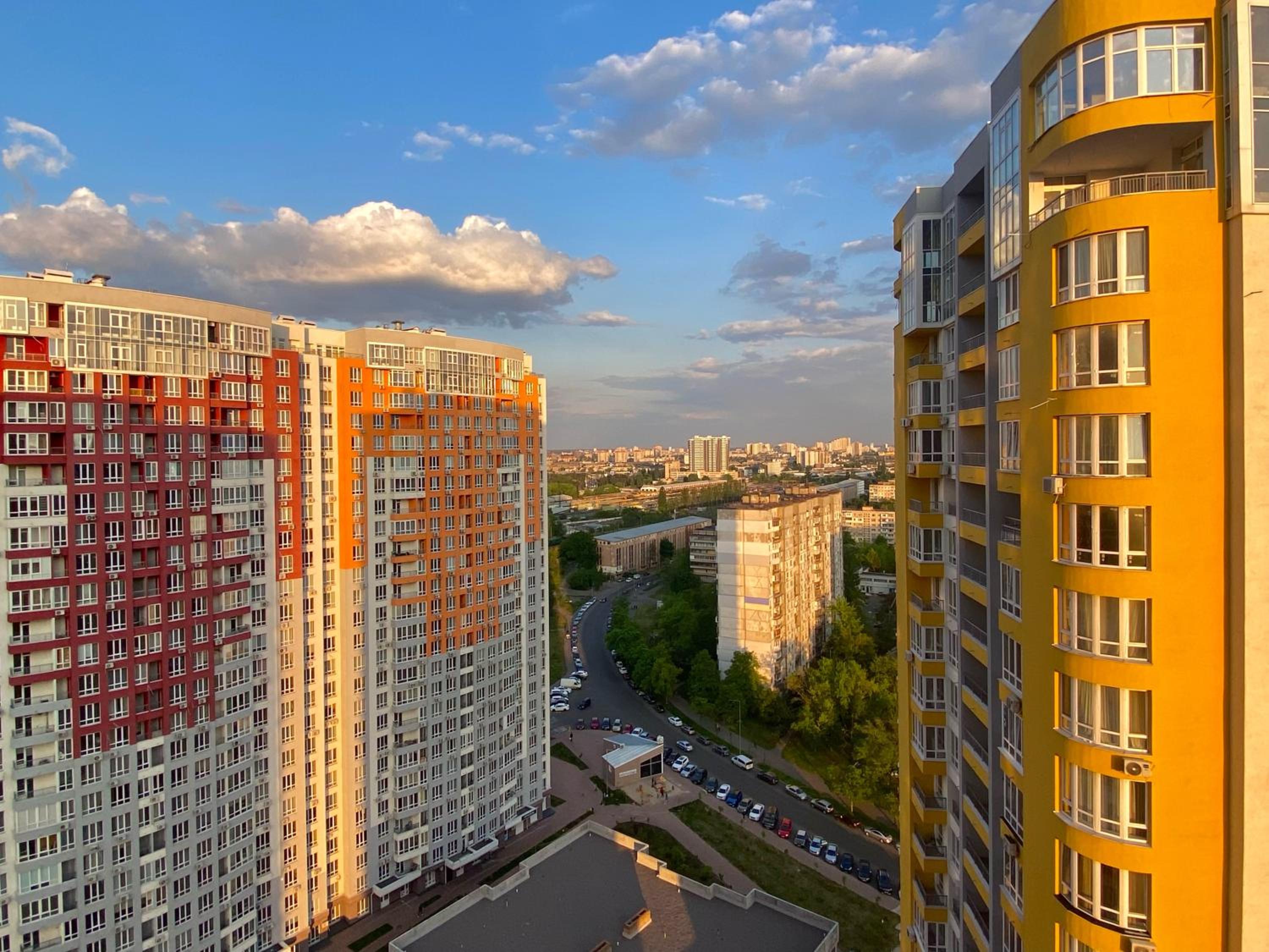 Затишна і тепла квартира, метро Лівобережна, МВЦ, Інститут Серця