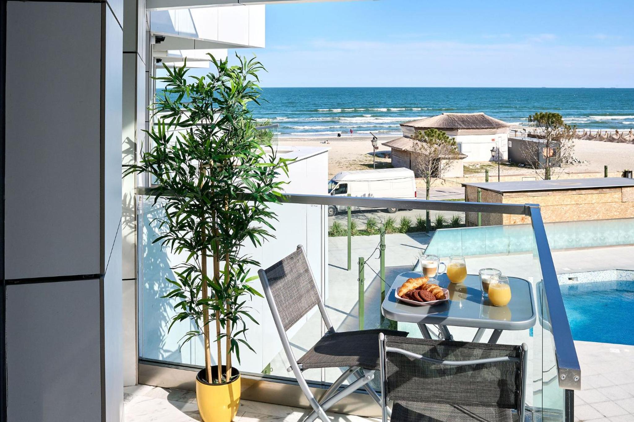 Vlezal Apartment Spa&Pool Beach Resort