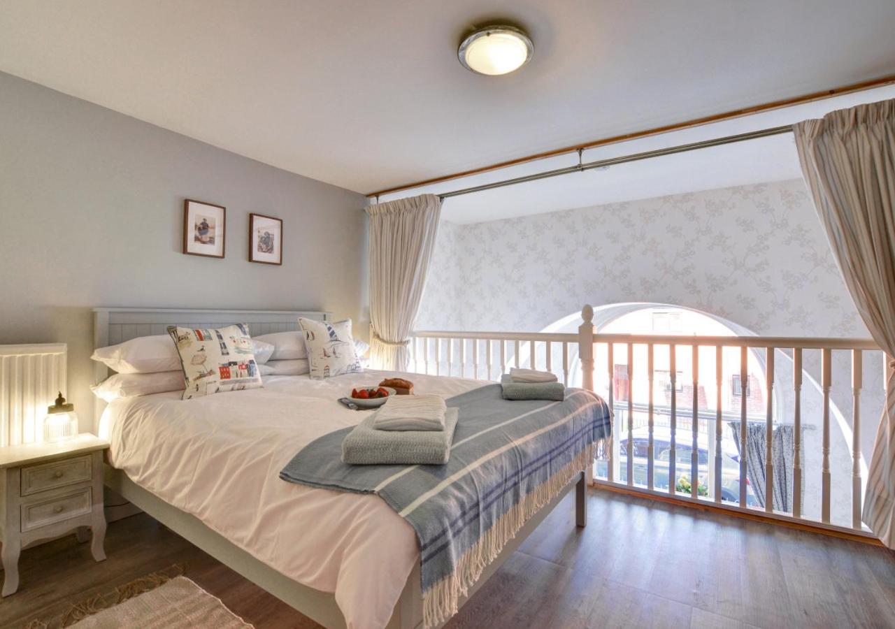 1 Bed in Whitby oc-w427